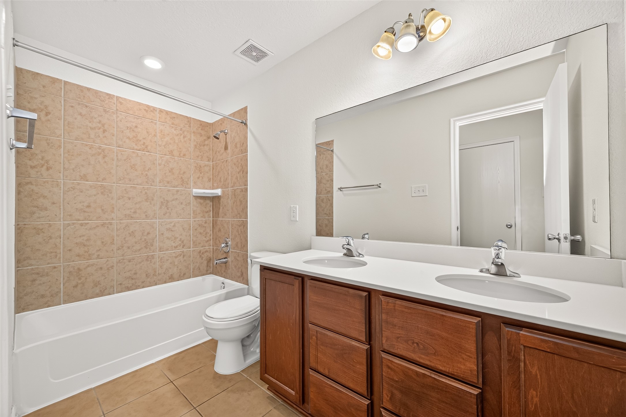 19335 Riley Espen Court Property Photo 37