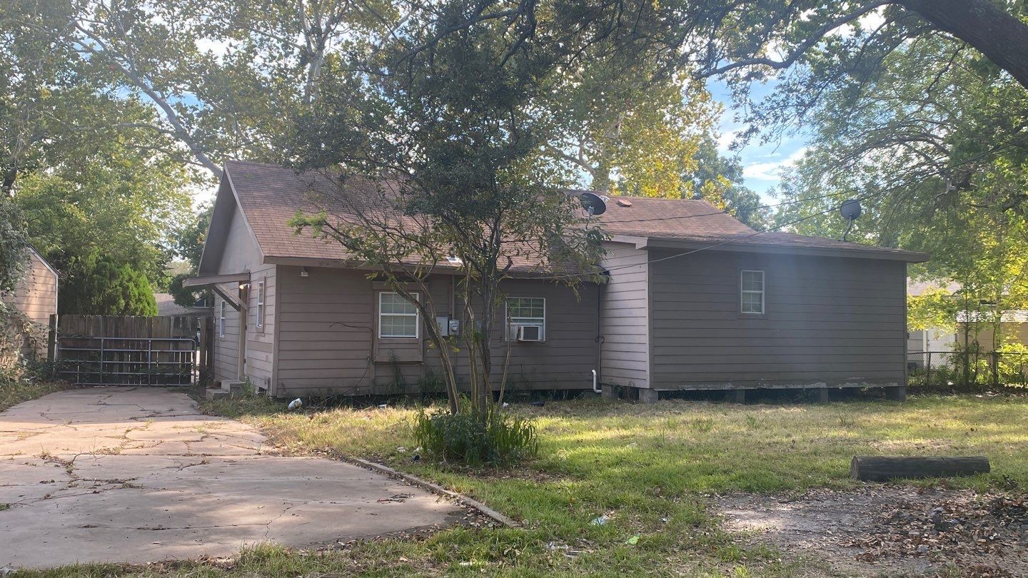 1918 Oleander Drive Property Photo 17