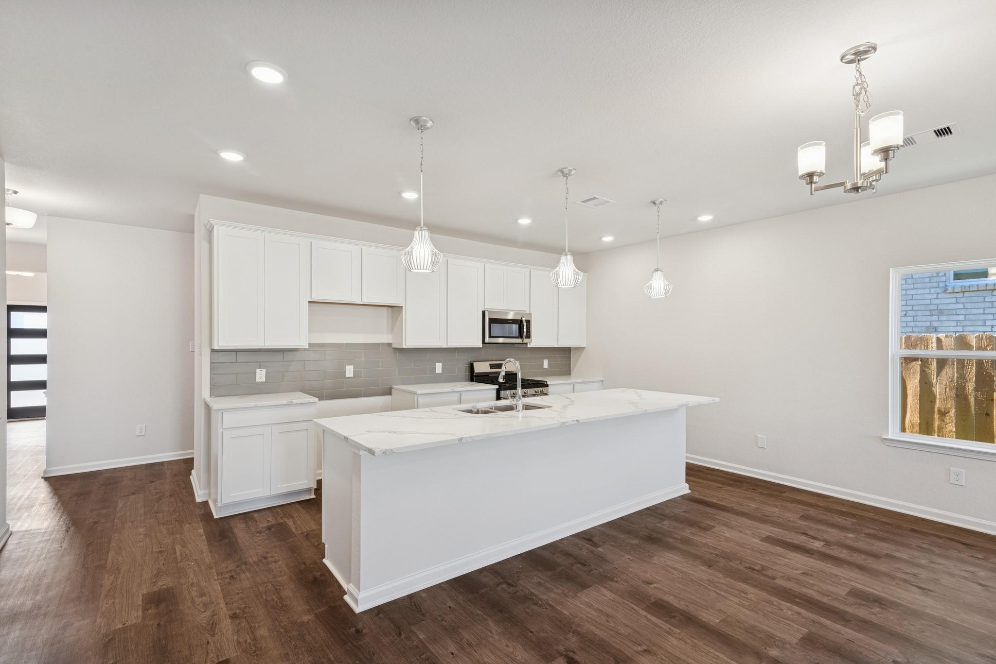 3531 Sago Palm Drive Property Photo 4