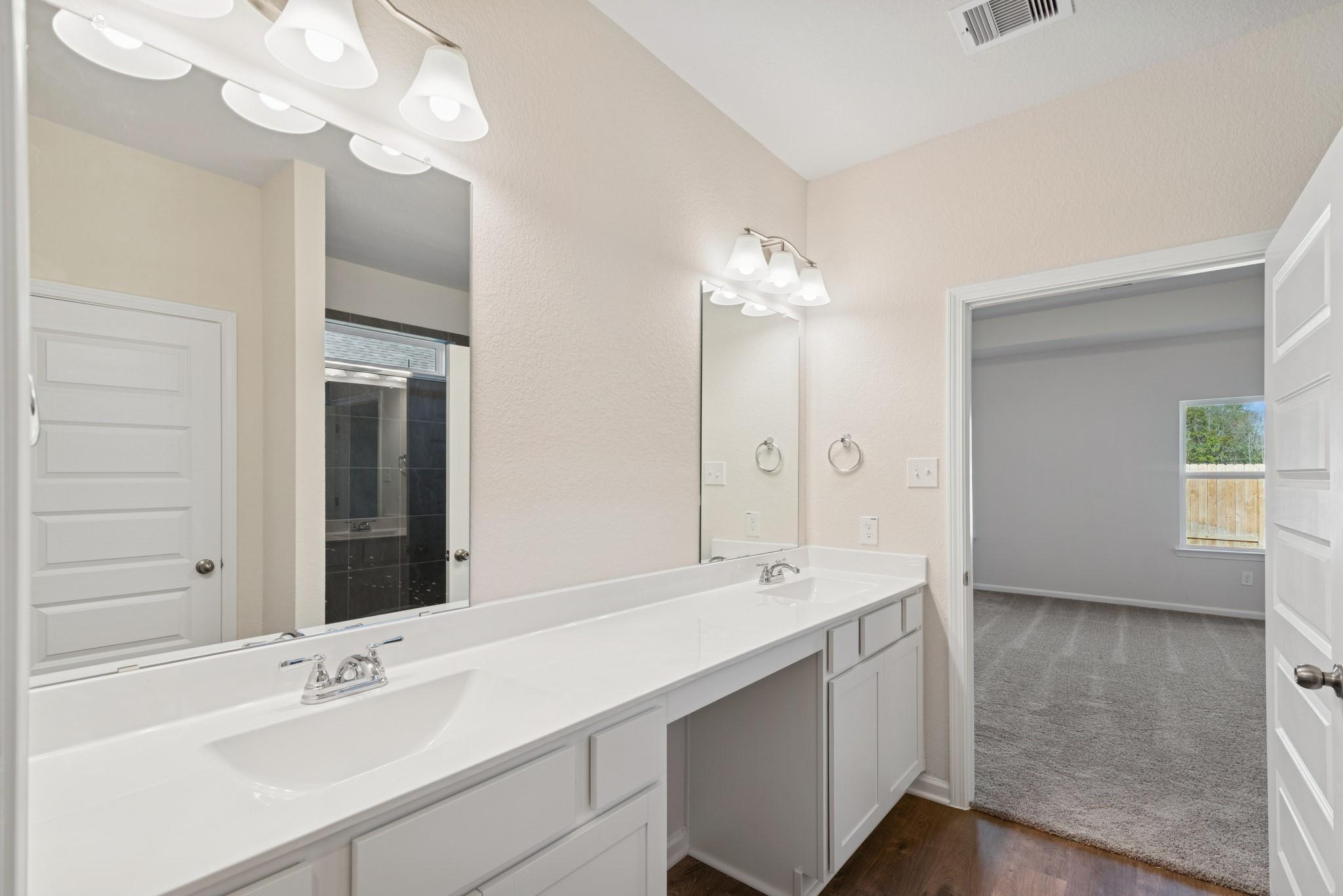 3531 Sago Palm Drive Property Photo 18