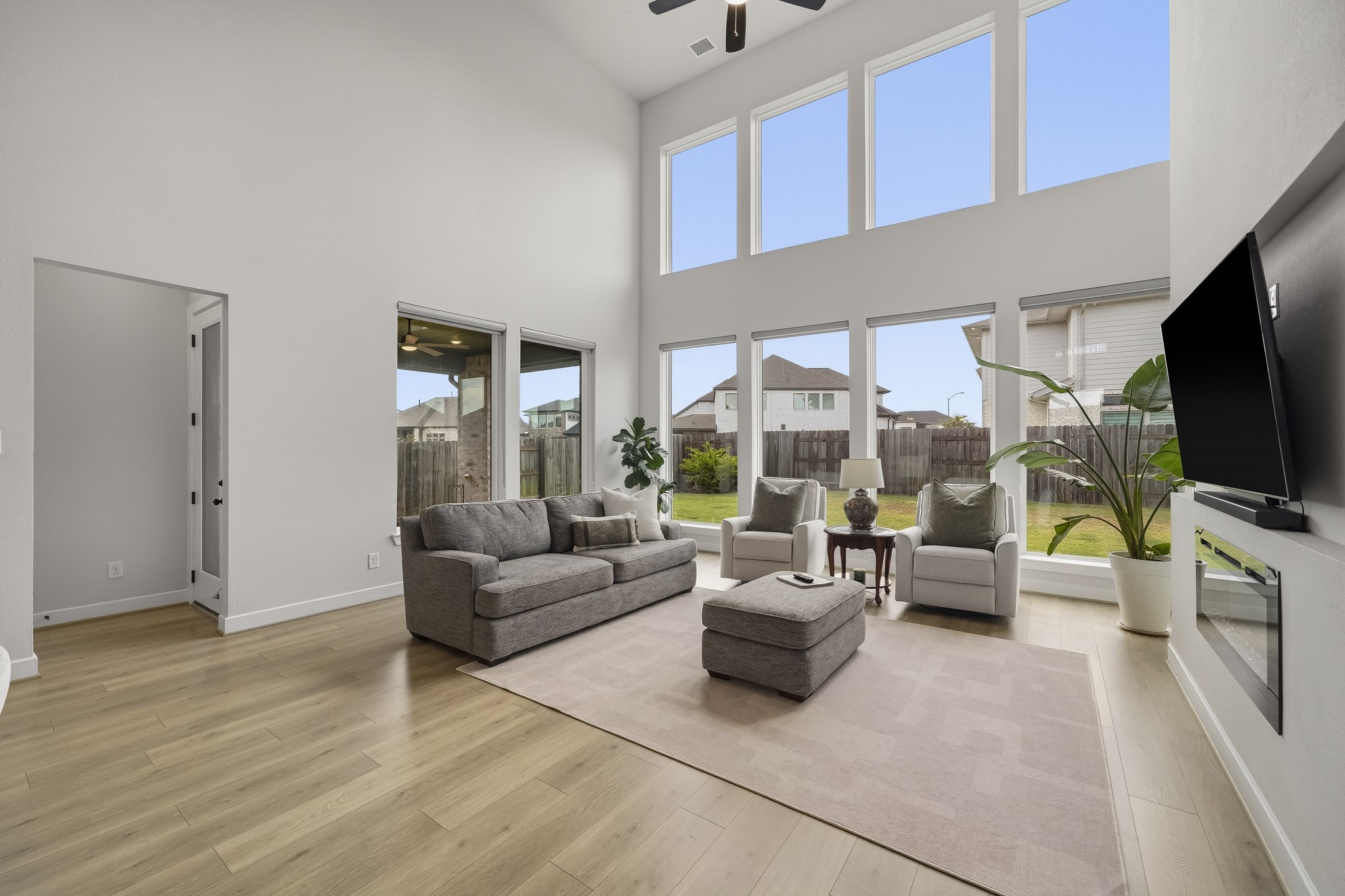 7519 Wildrye Meadow Lane Property Photo 8