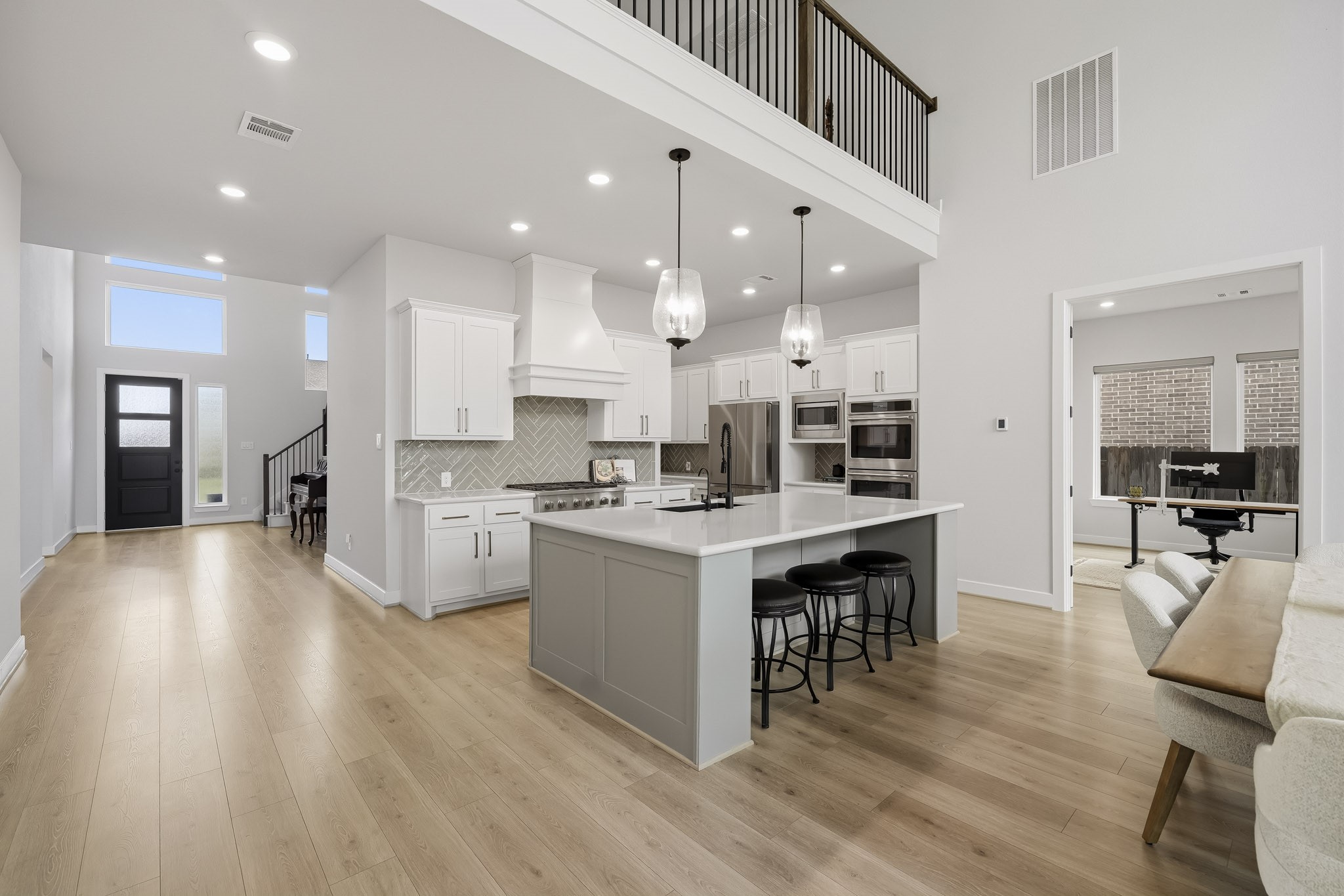 7519 Wildrye Meadow Lane Property Photo 14