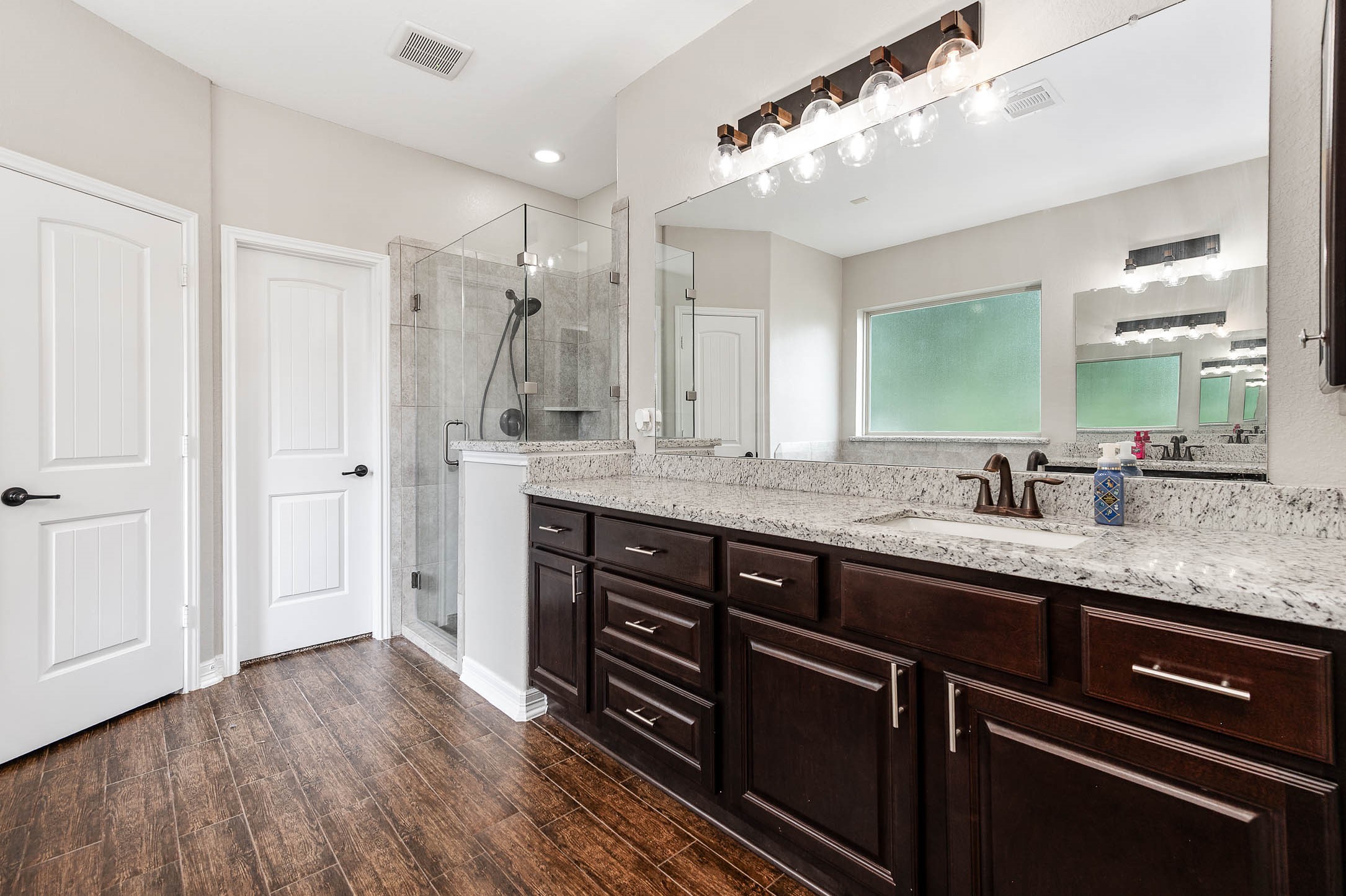 17607 Country Grove Property Photo 19