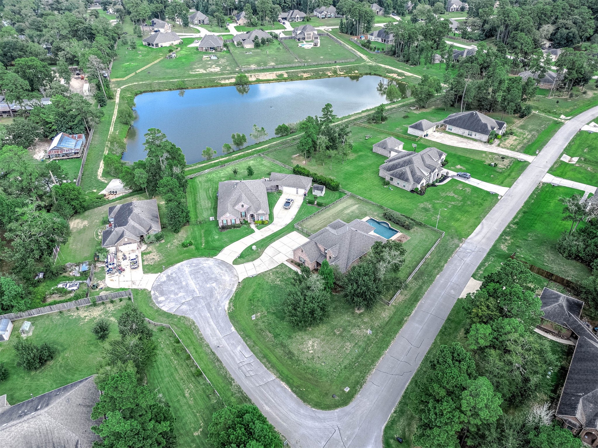 17607 Country Grove Property Photo 32