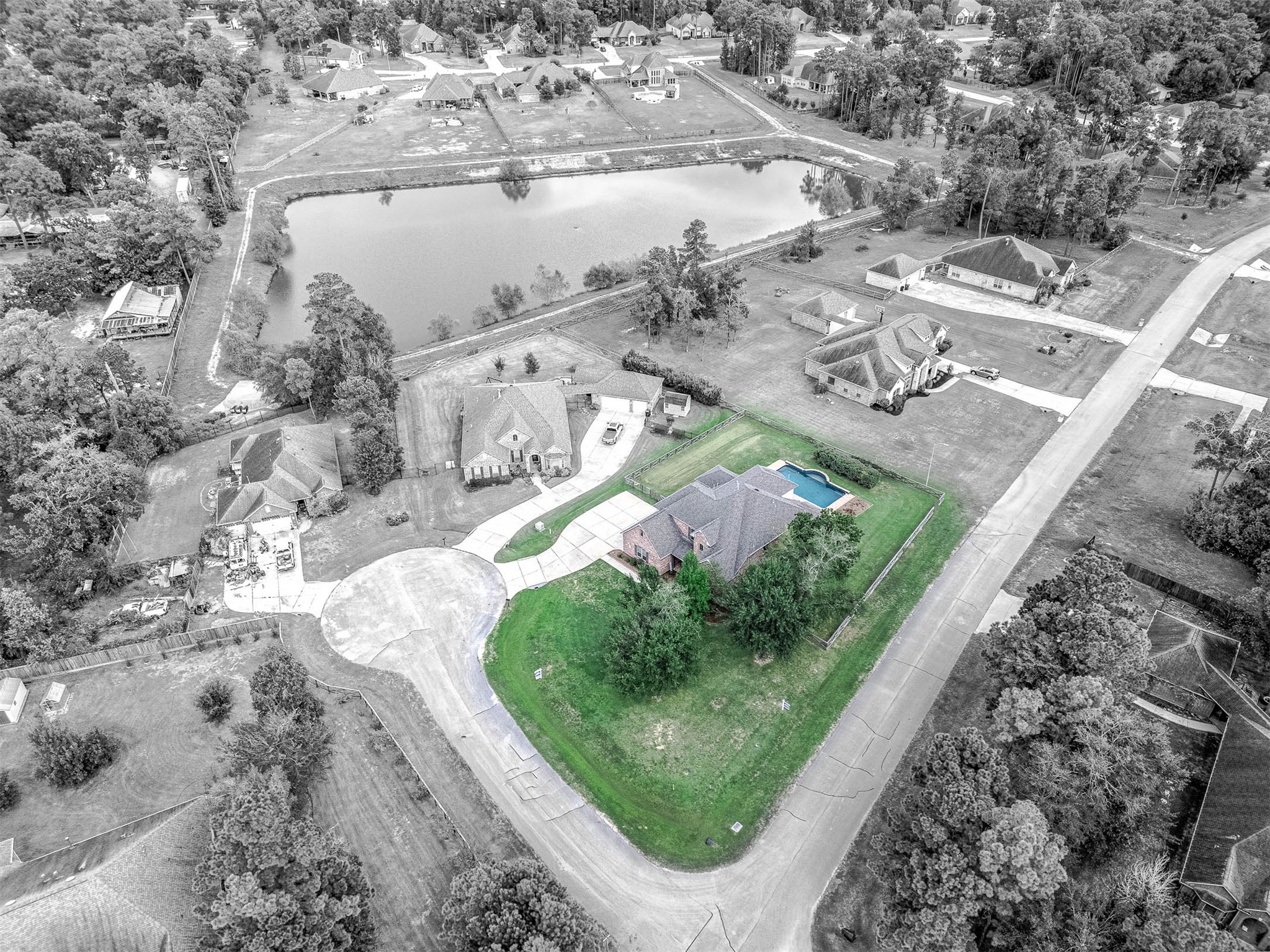 17607 Country Grove Property Photo 35