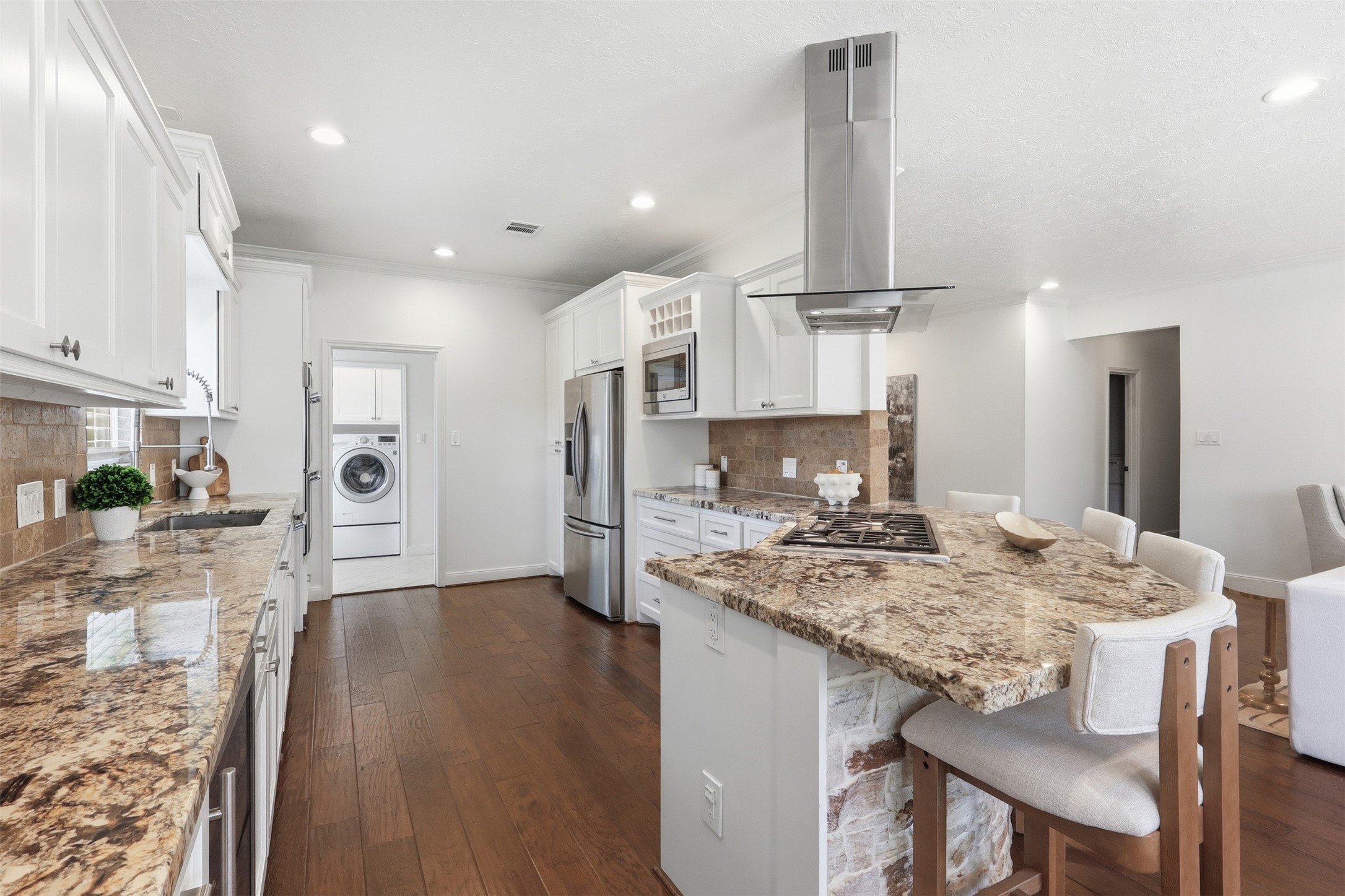 14002 Myrtlea Drive Property Photo 12