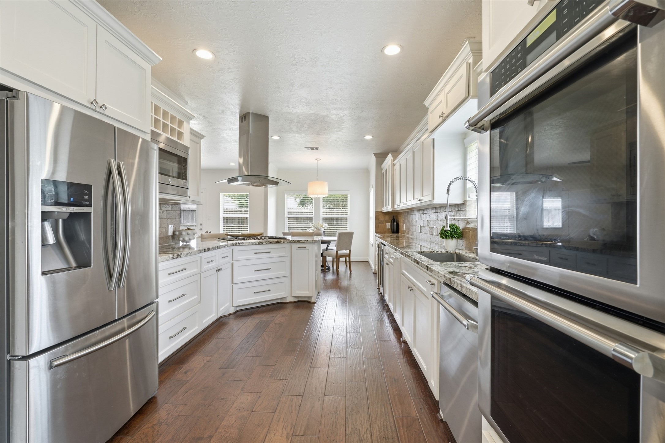 14002 Myrtlea Drive Property Photo 14