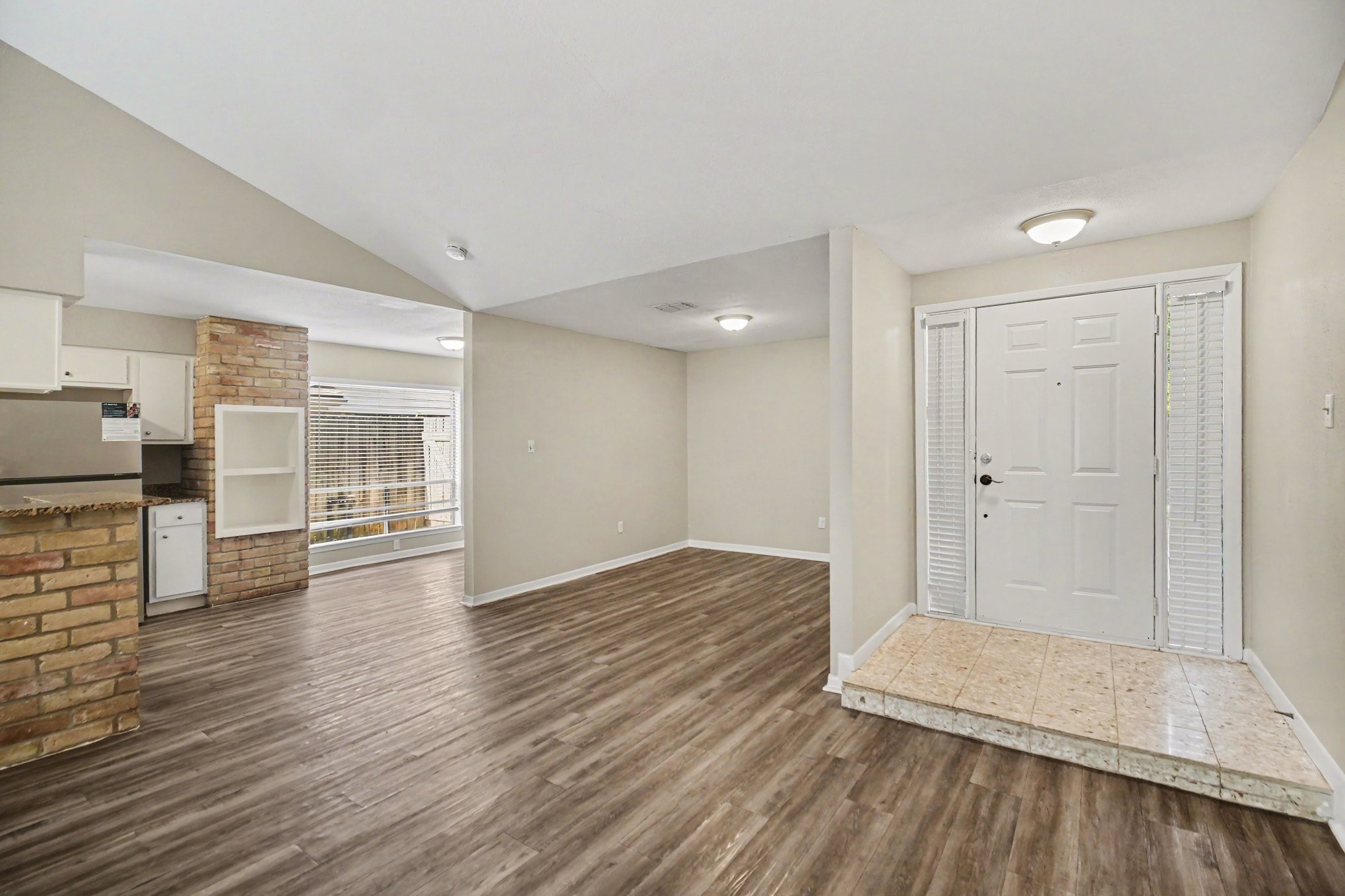 5111 Blueberry Hill Drive Property Photo 5