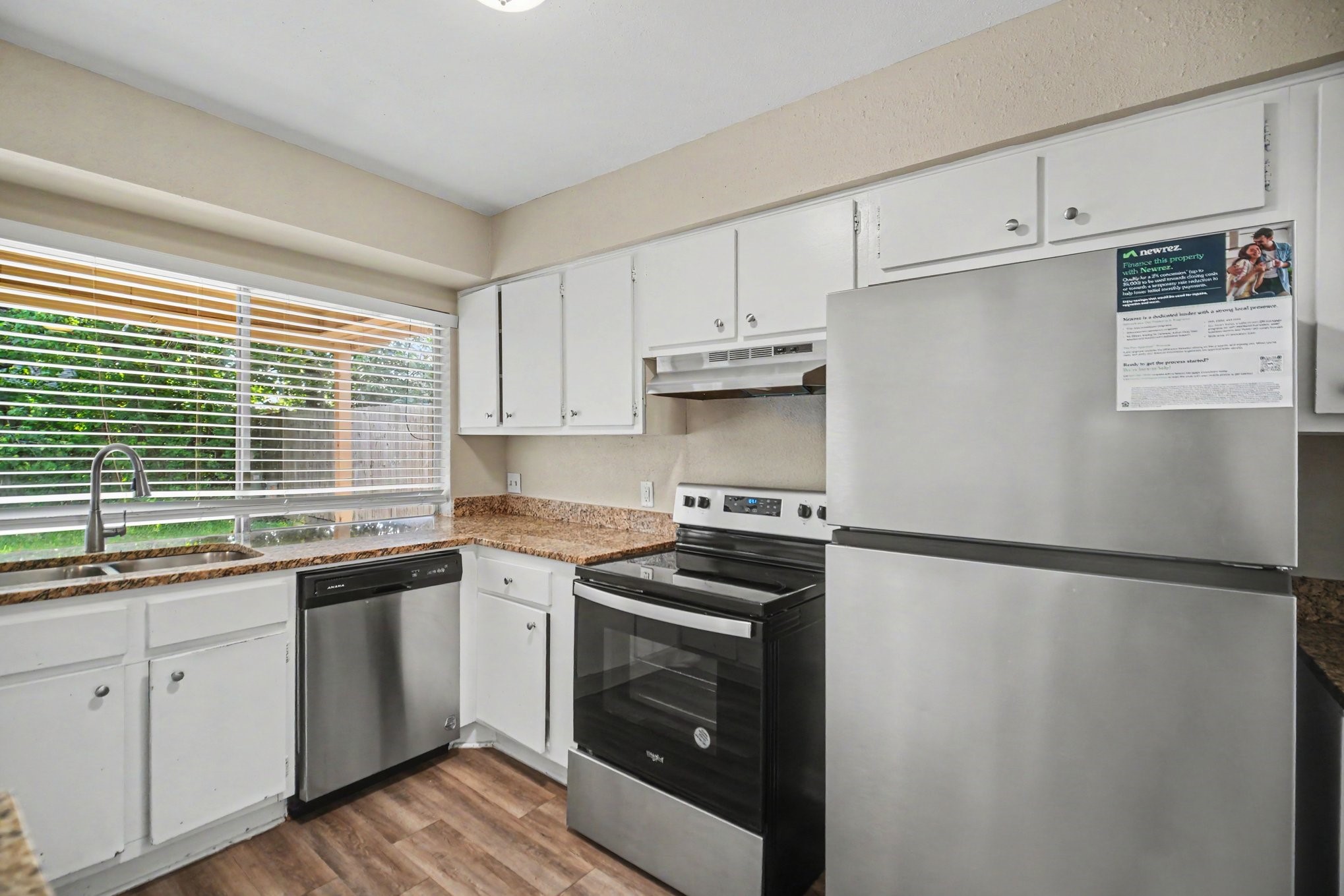 5111 Blueberry Hill Drive Property Photo 8