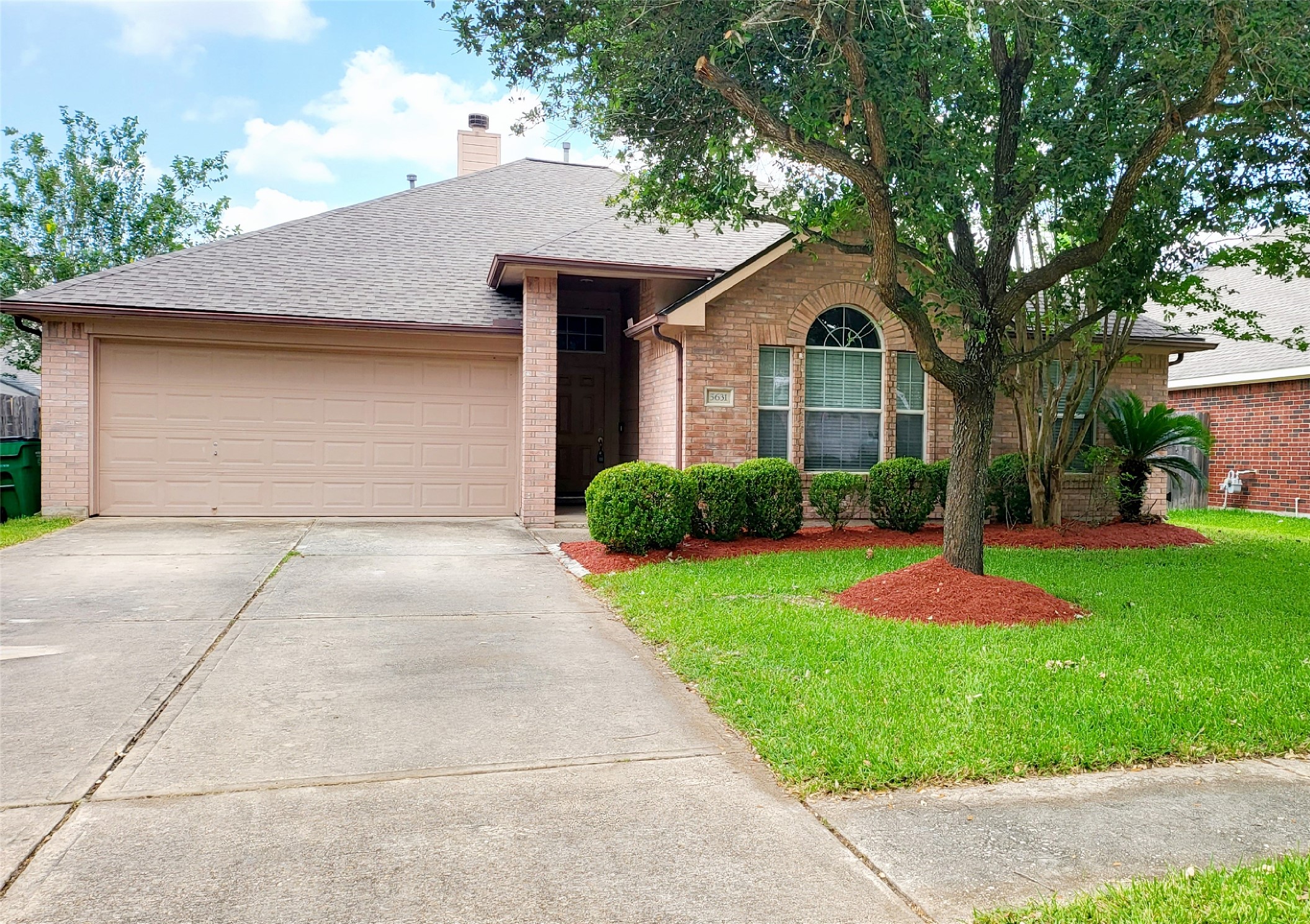 5631 Beaver Pass Lane Property Photo 1