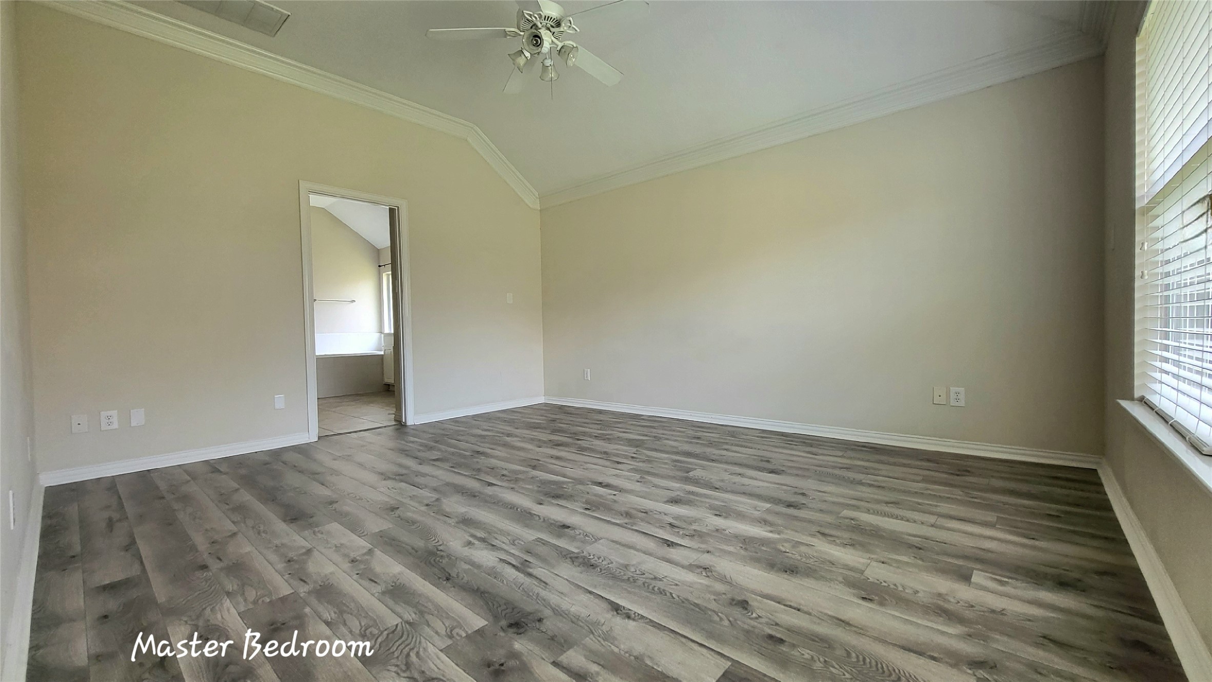 5631 Beaver Pass Lane Property Photo 8