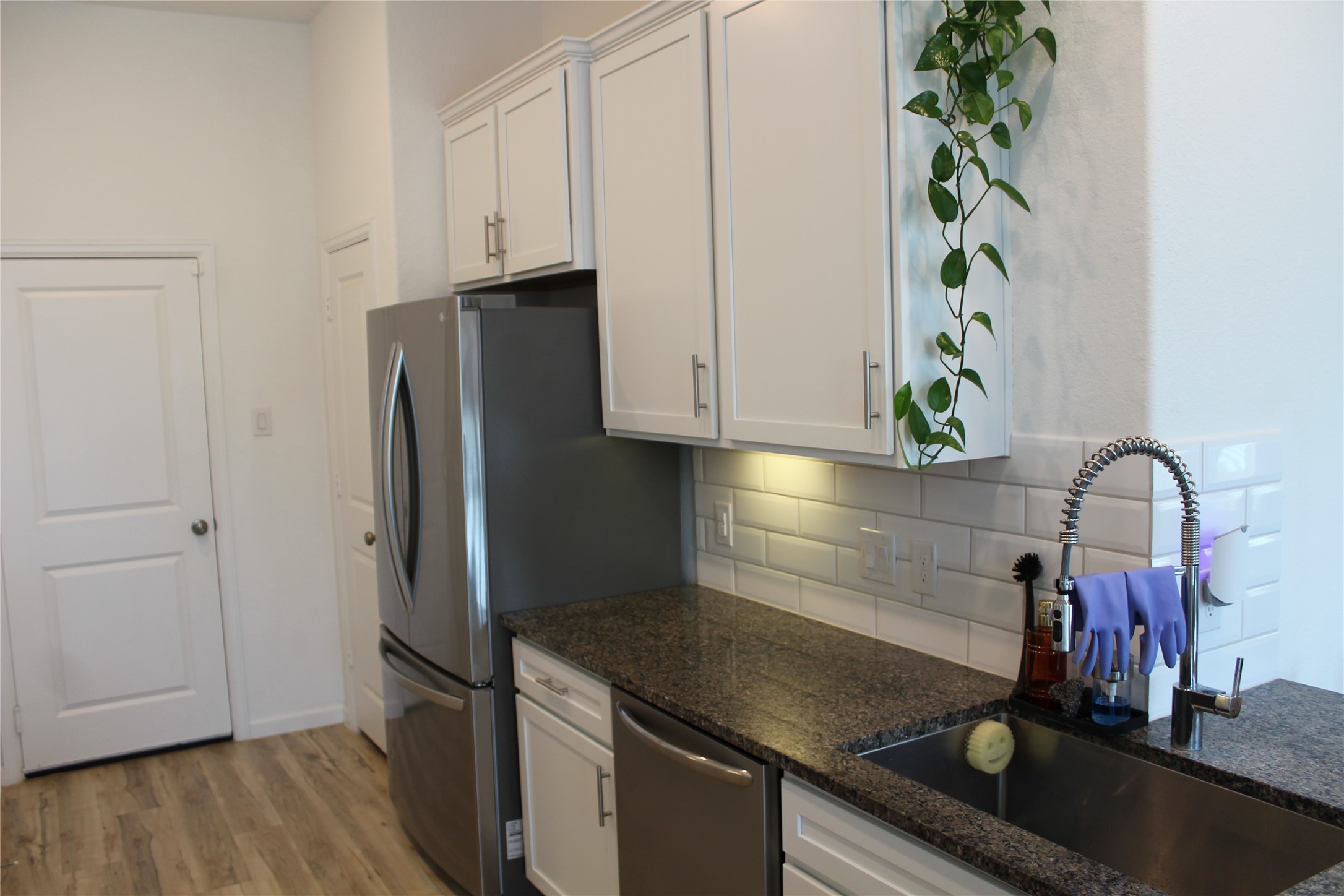 4203 Champlain Way Property Photo 13