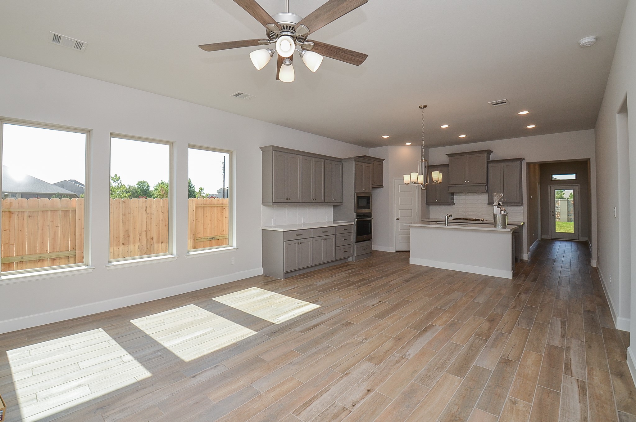 29311 Mesquite Oaks Drive Property Photo 5