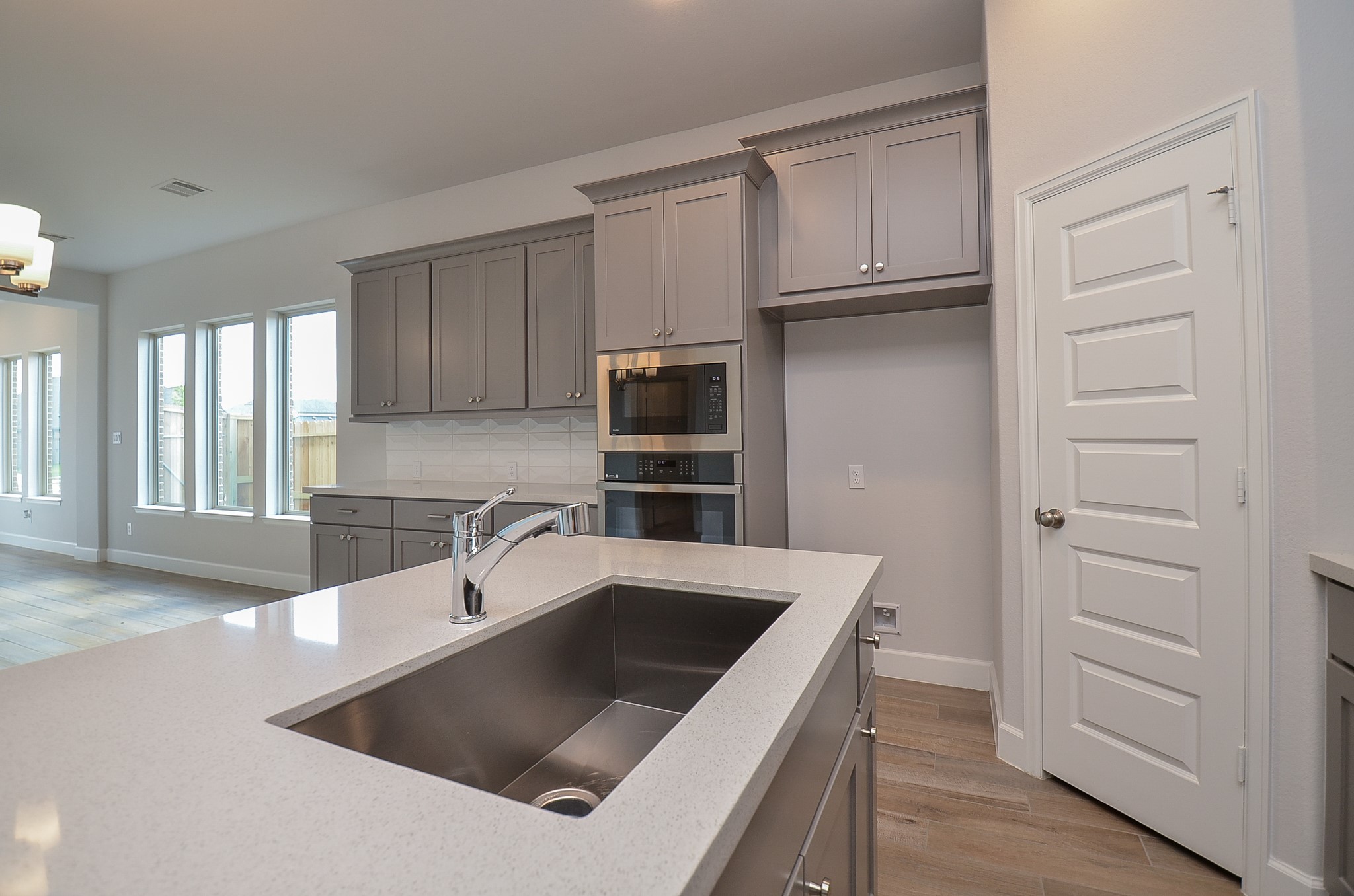 29311 Mesquite Oaks Drive Property Photo 9