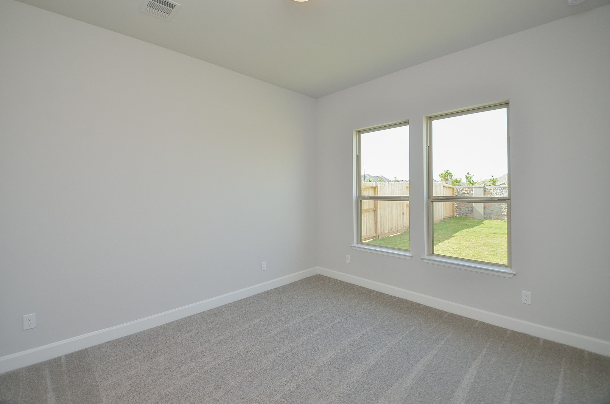 29311 Mesquite Oaks Drive Property Photo 17