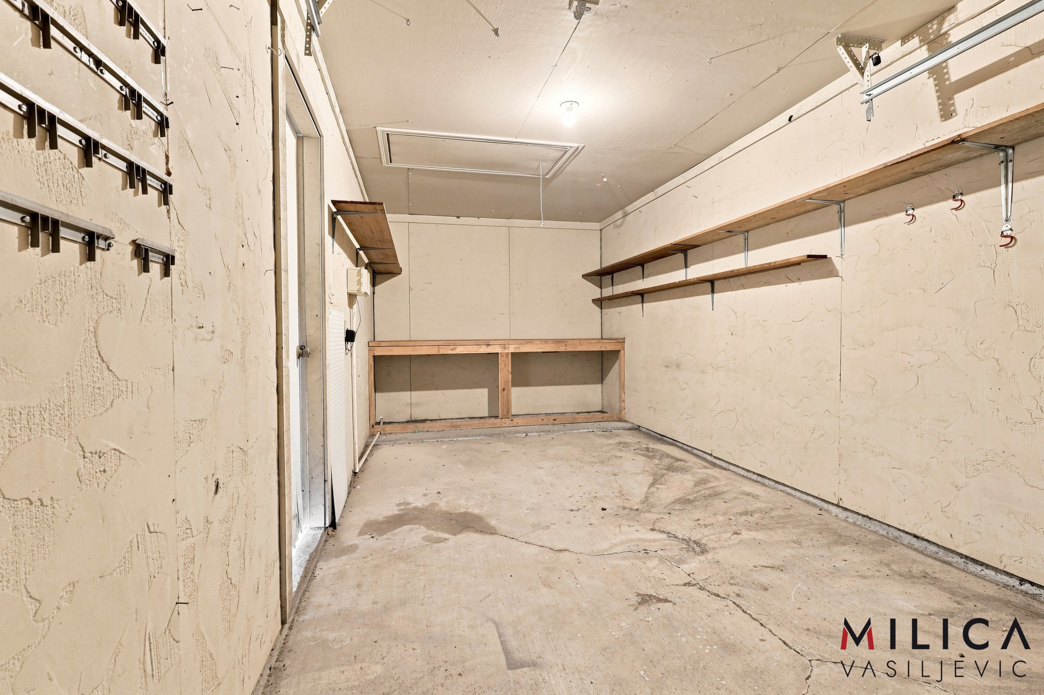 14102 Woodnook Drive Property Photo 25