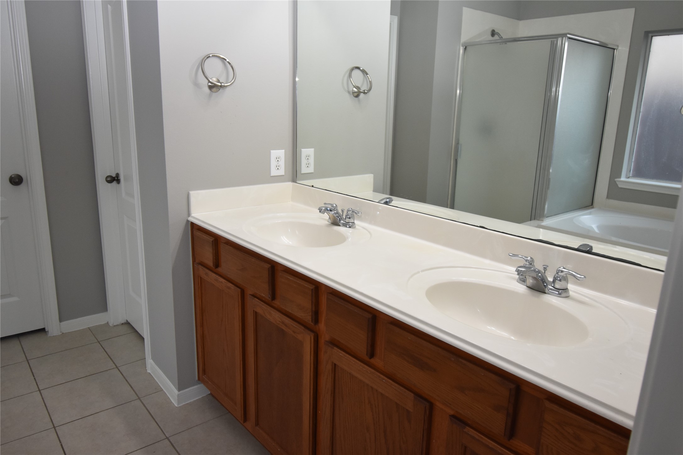 9518 Brackenton Crest Drive Property Photo 15