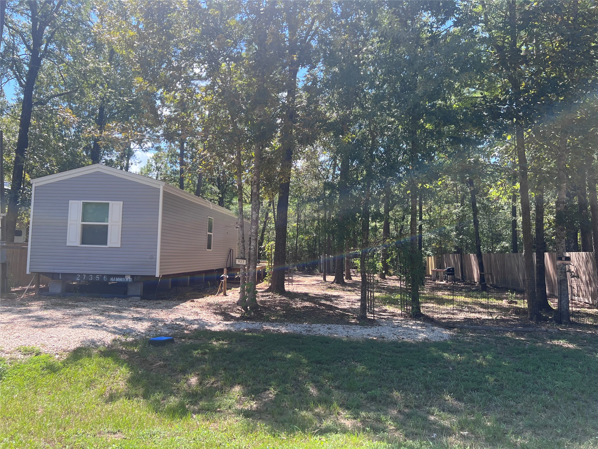 923 Brackenridge Property Photo 6