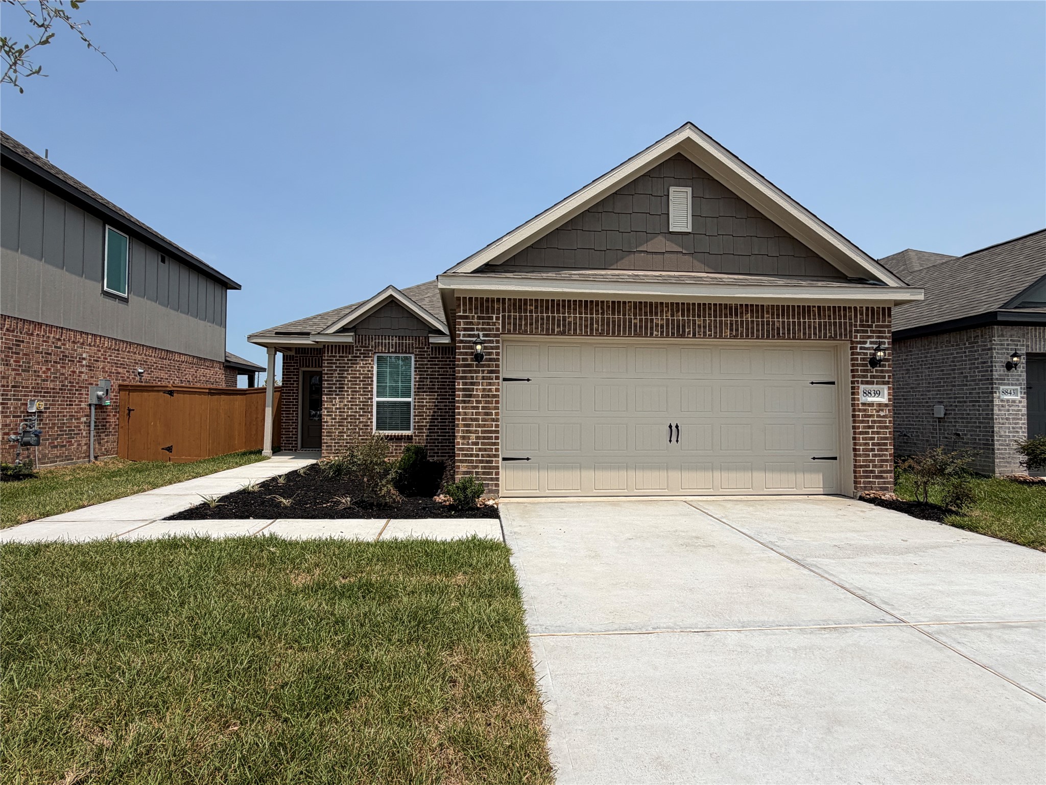 8839 New Jade Drive Property Photo 1