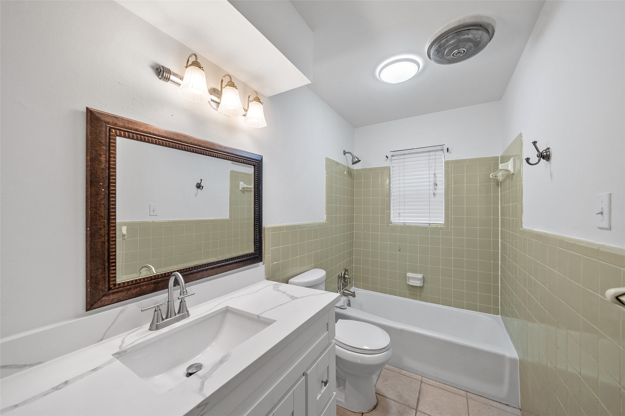 118 Sun City Lane Property Photo 25