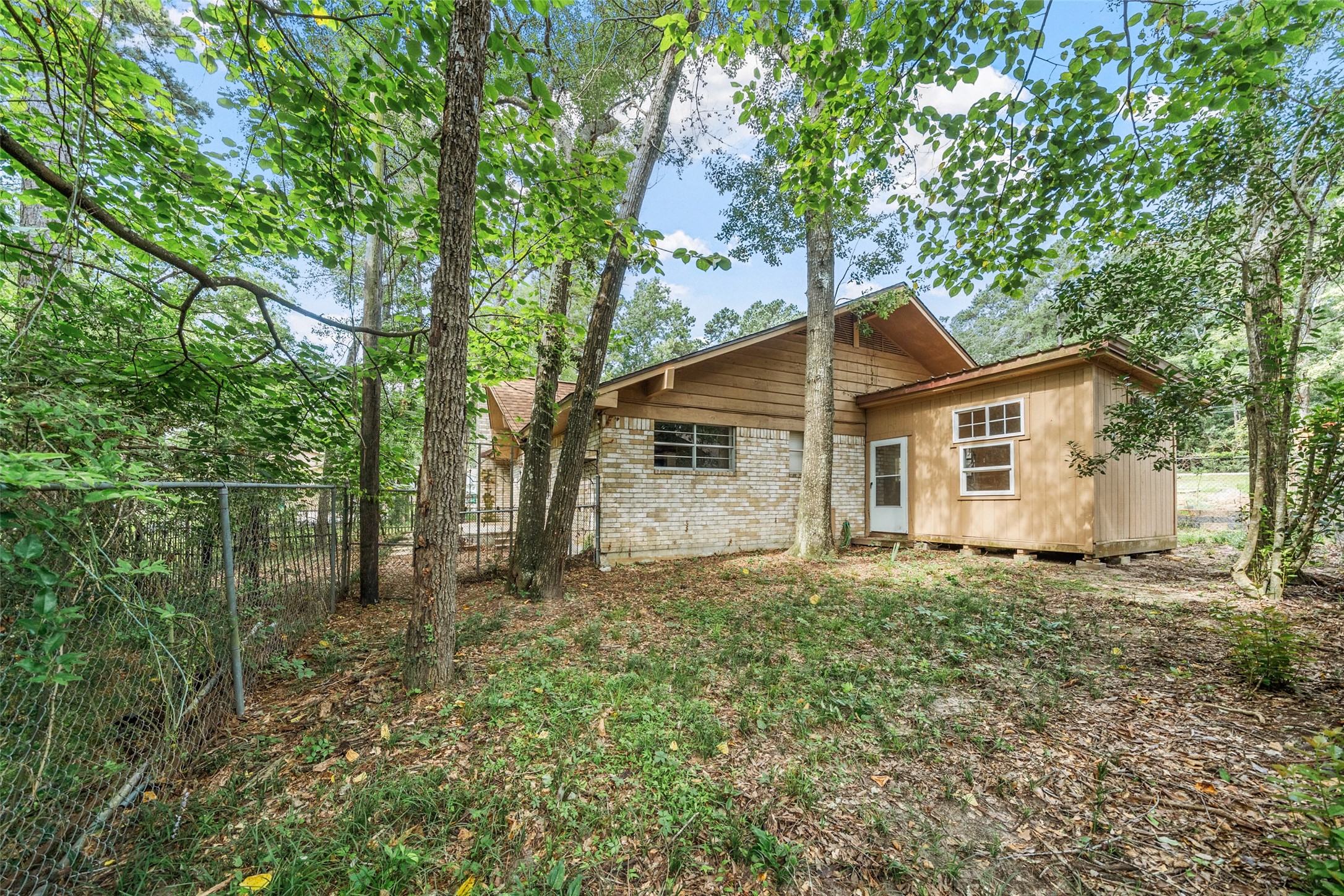 118 Sun City Lane Property Photo 31