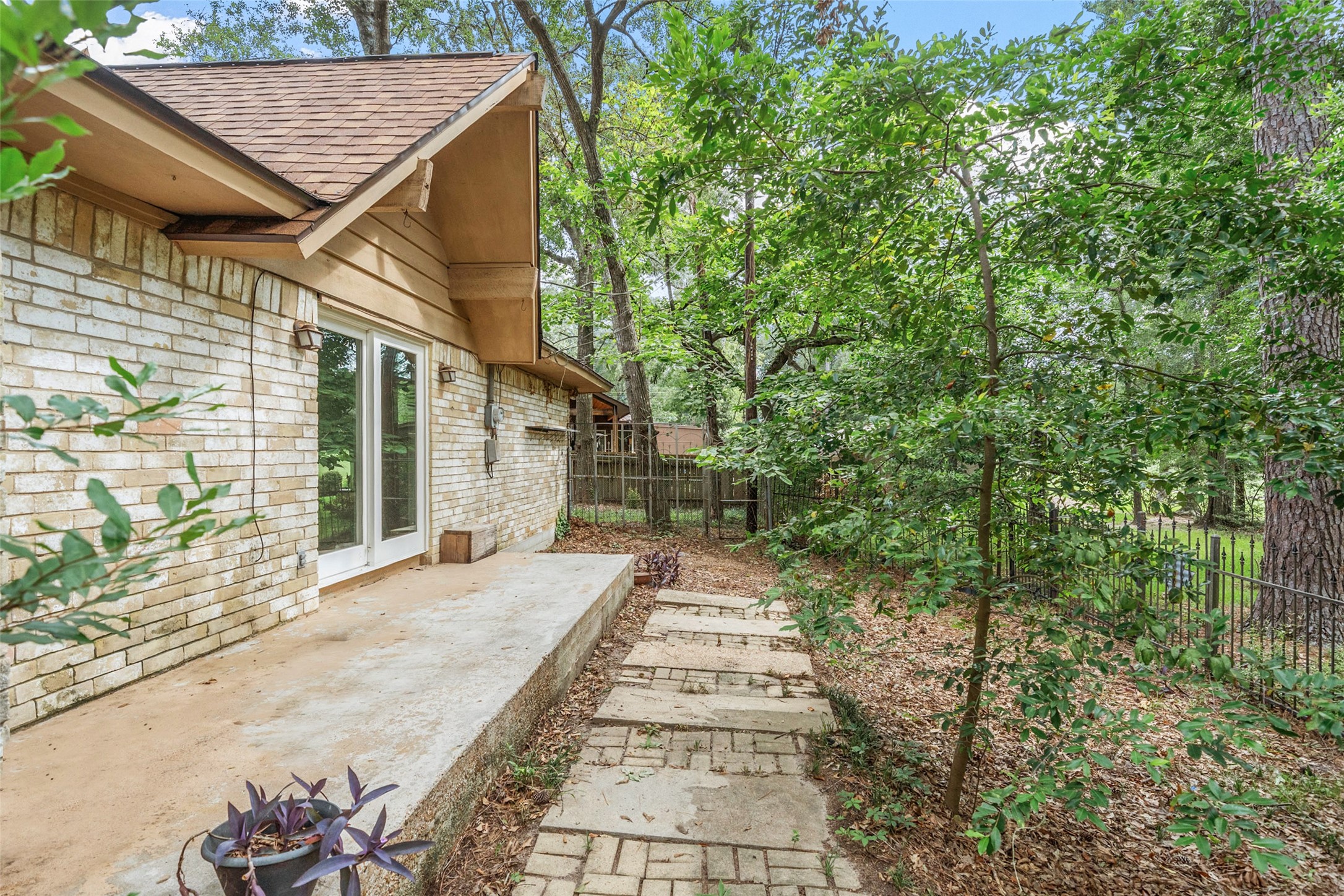 118 Sun City Lane Property Photo 33