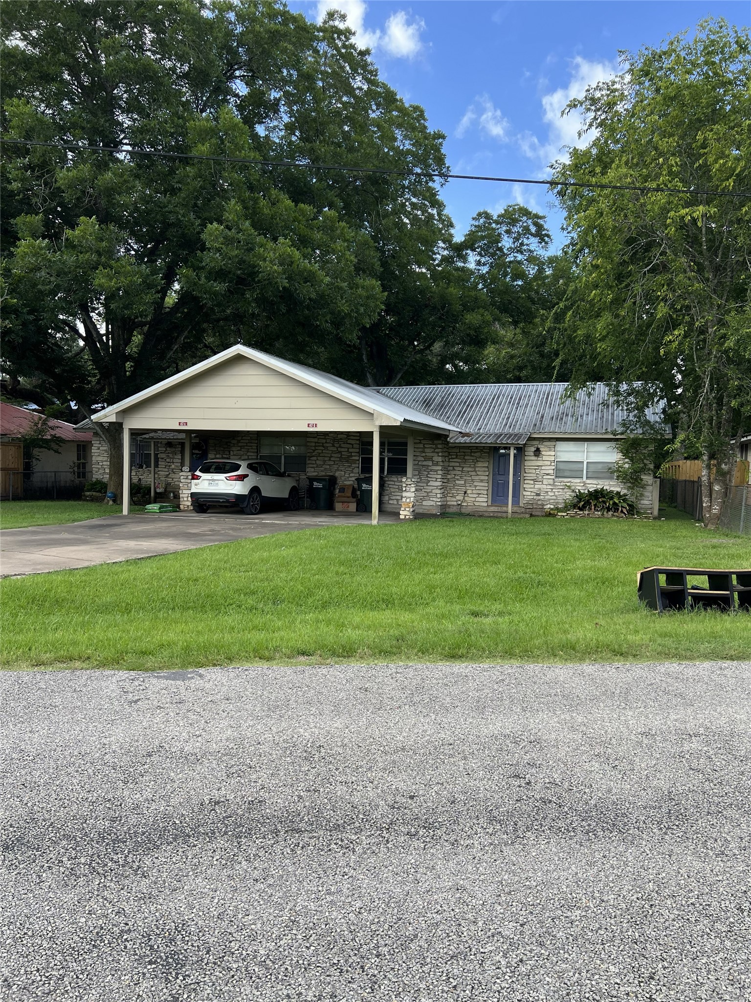 417 North Street Property Photo 1