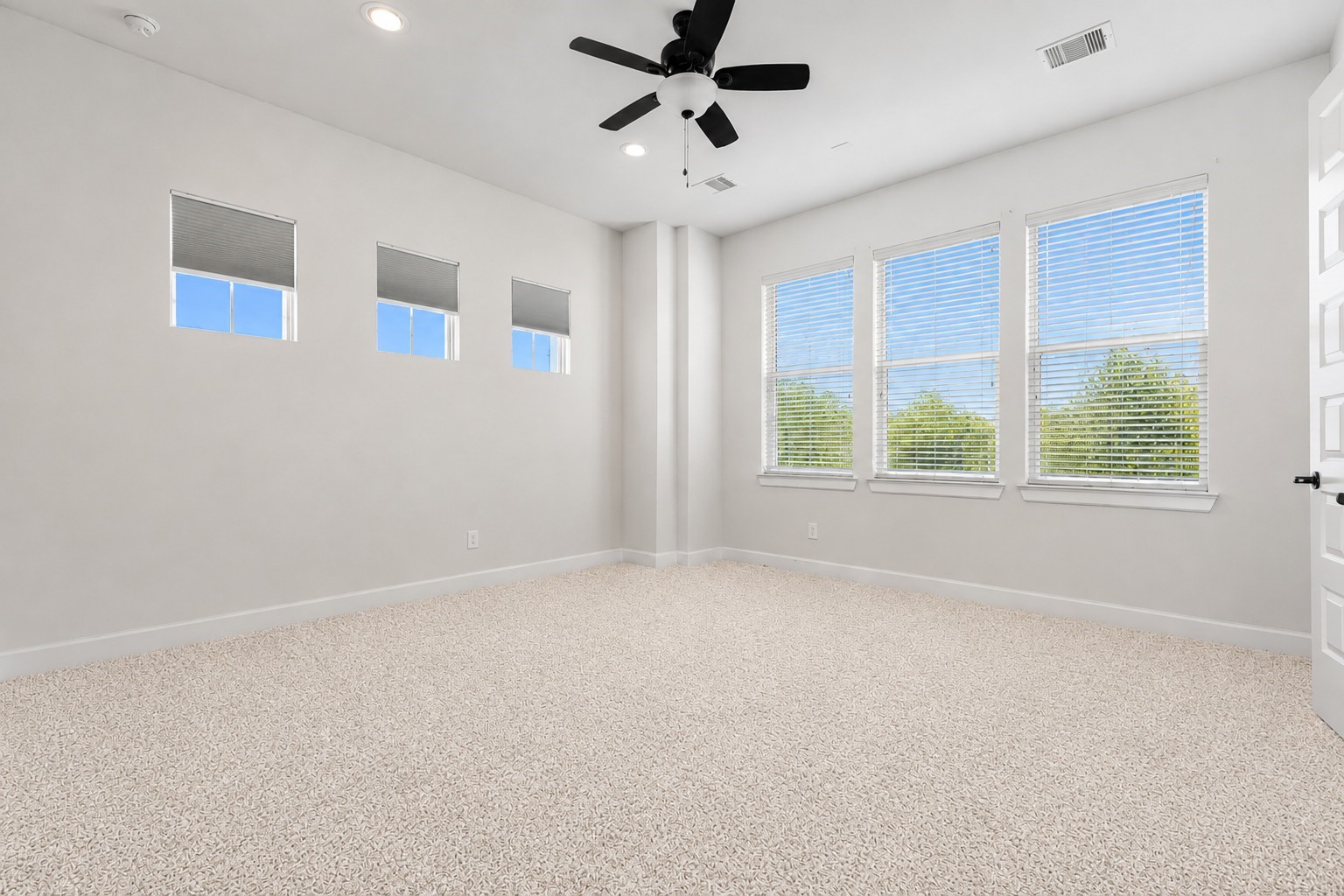 4007 Beacon Fisher Drive Property Photo 21
