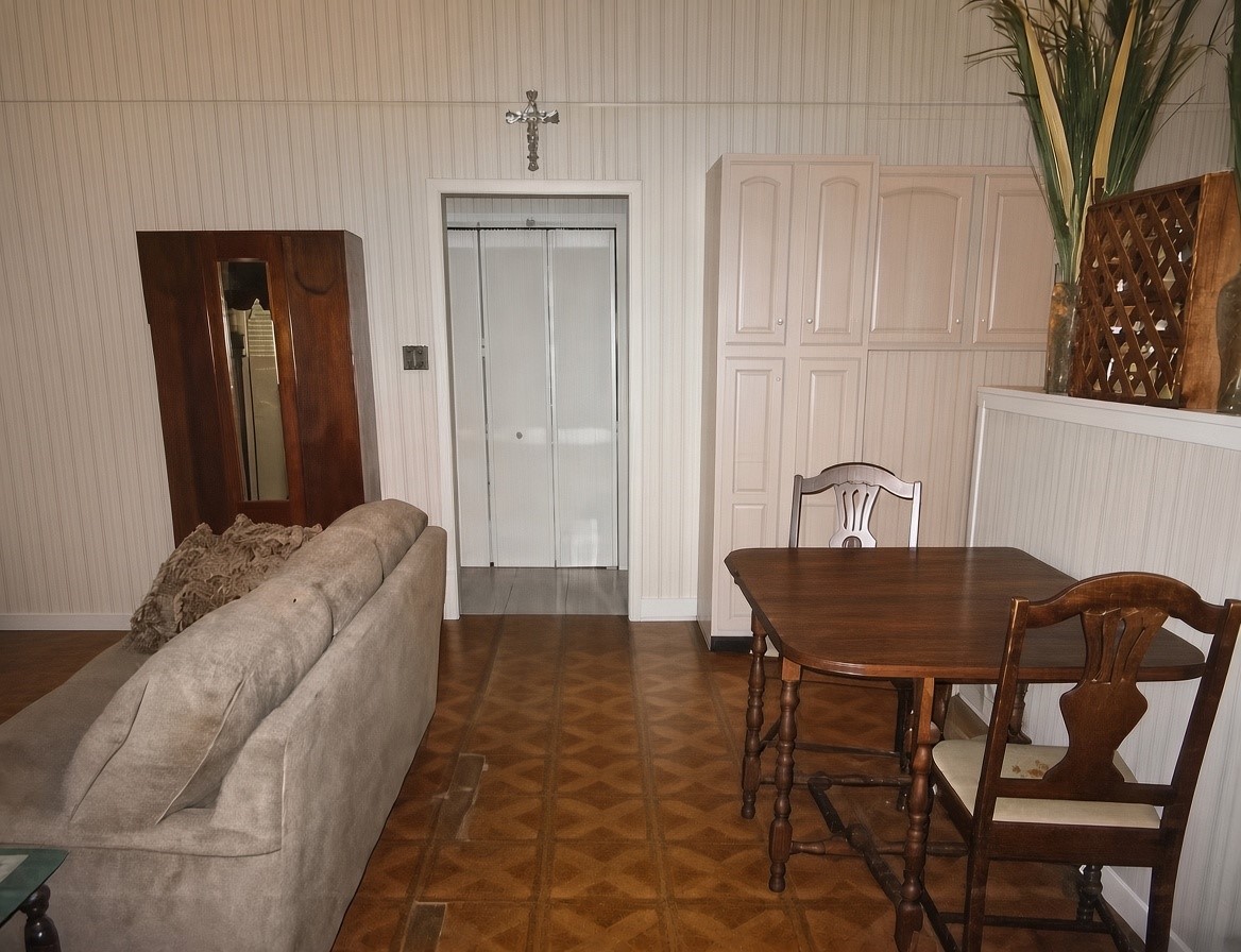 359 Dogwood Property Photo 7