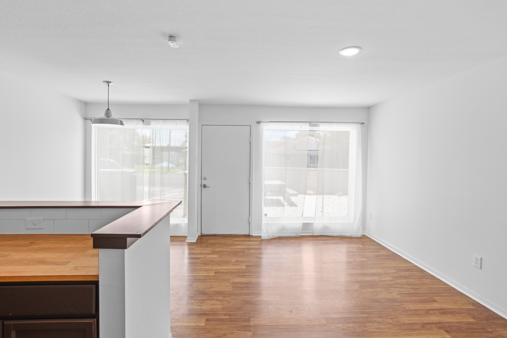 1408 Hughes Street 15 Property Photo 20
