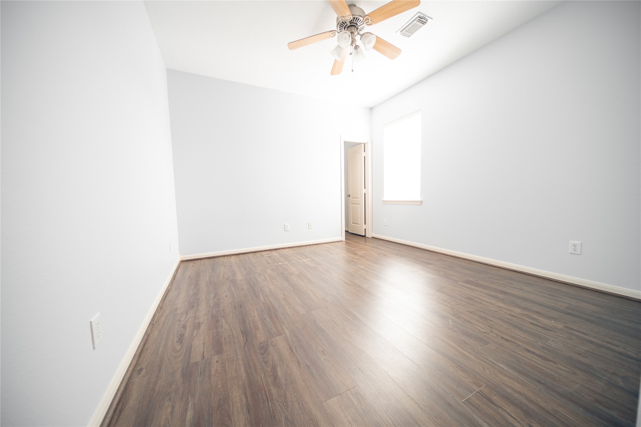 6403 Winding Cove Lane Property Photo 27