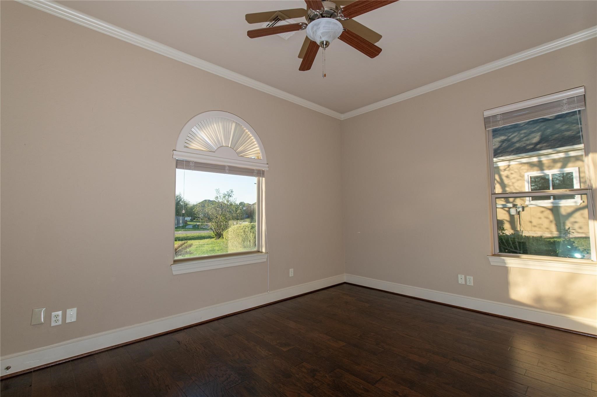 25702 Golden Bell Drive Property Photo 23