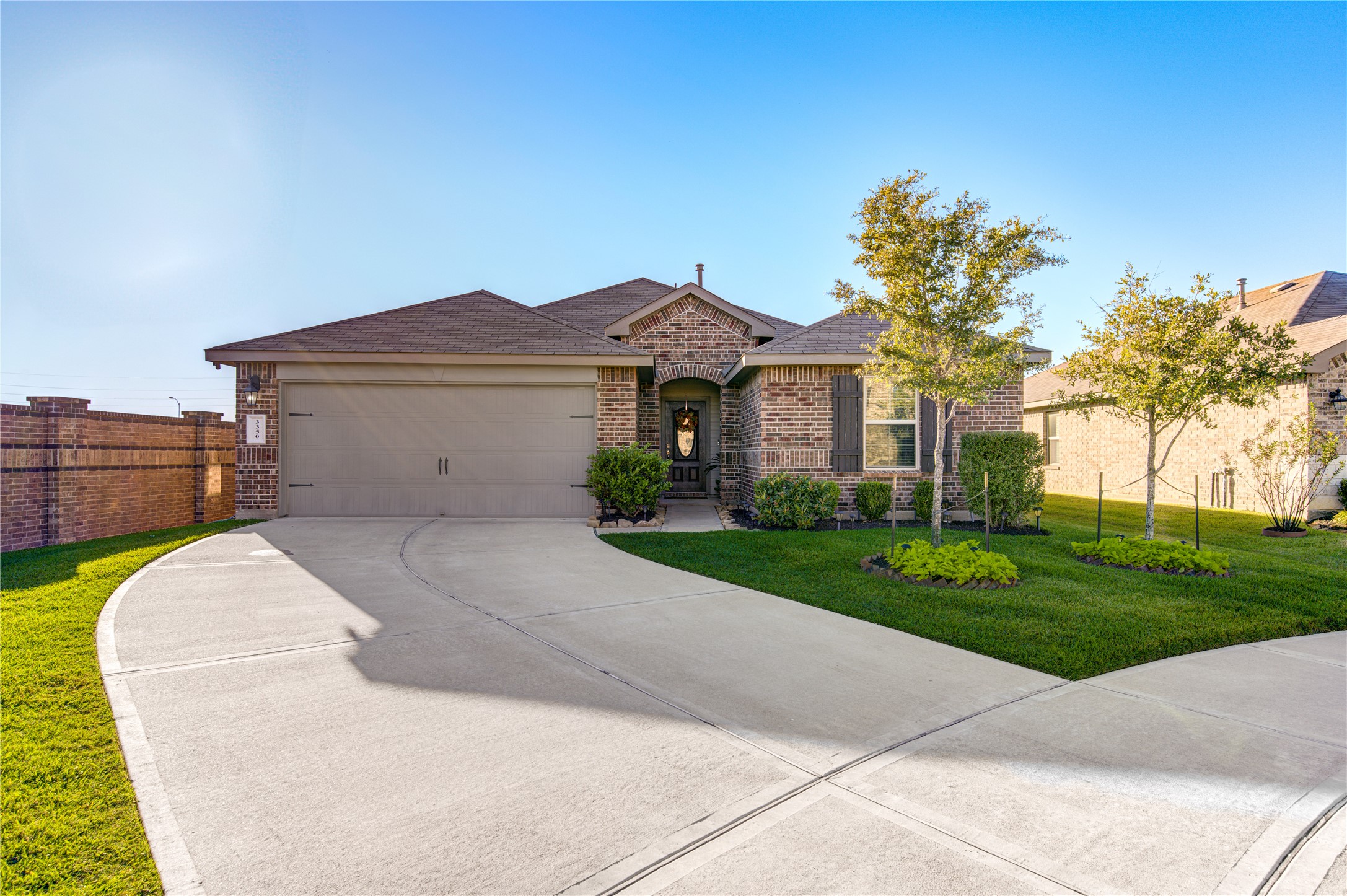 3350 Sumac Dr Property Photo 1