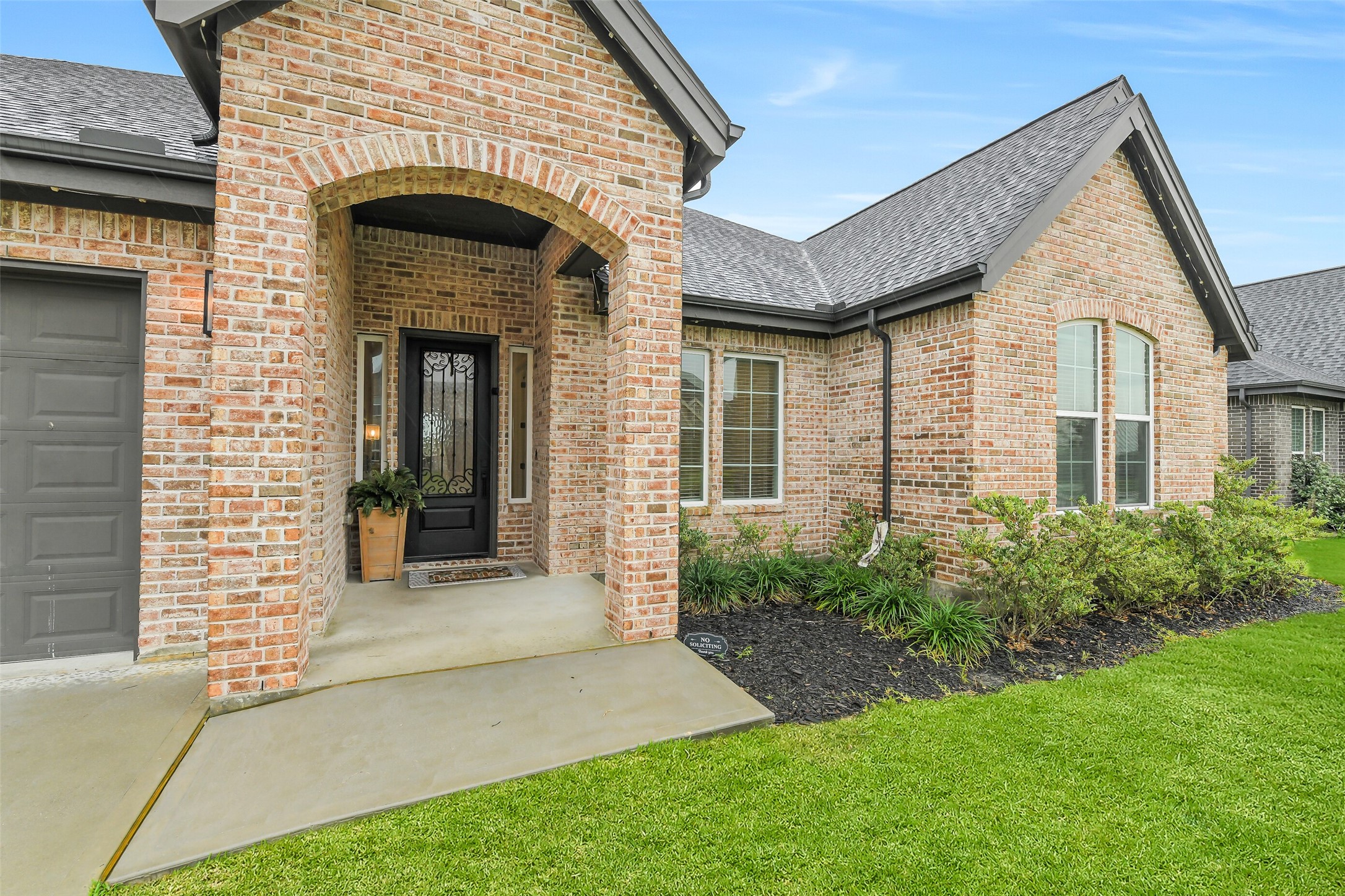 10015 Goliad Drive Property Photo 1