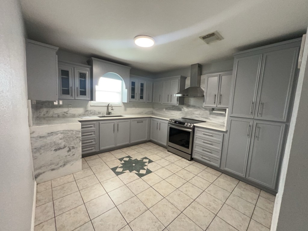 19096 County Road 669f Property Photo 3