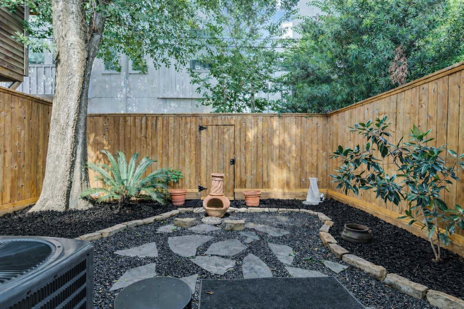 2012 Mcduffie Street Property Photo 29