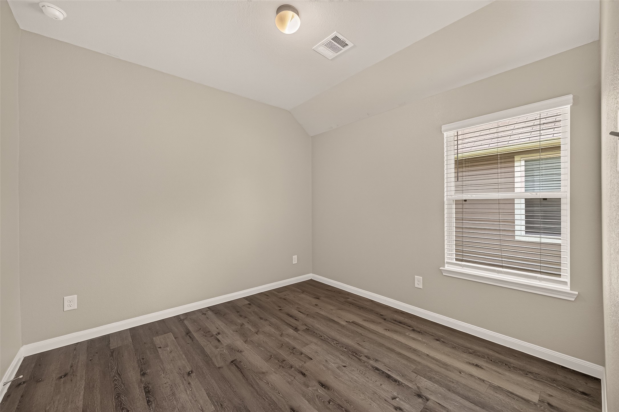3302 Alberelli Drive Property Photo 21