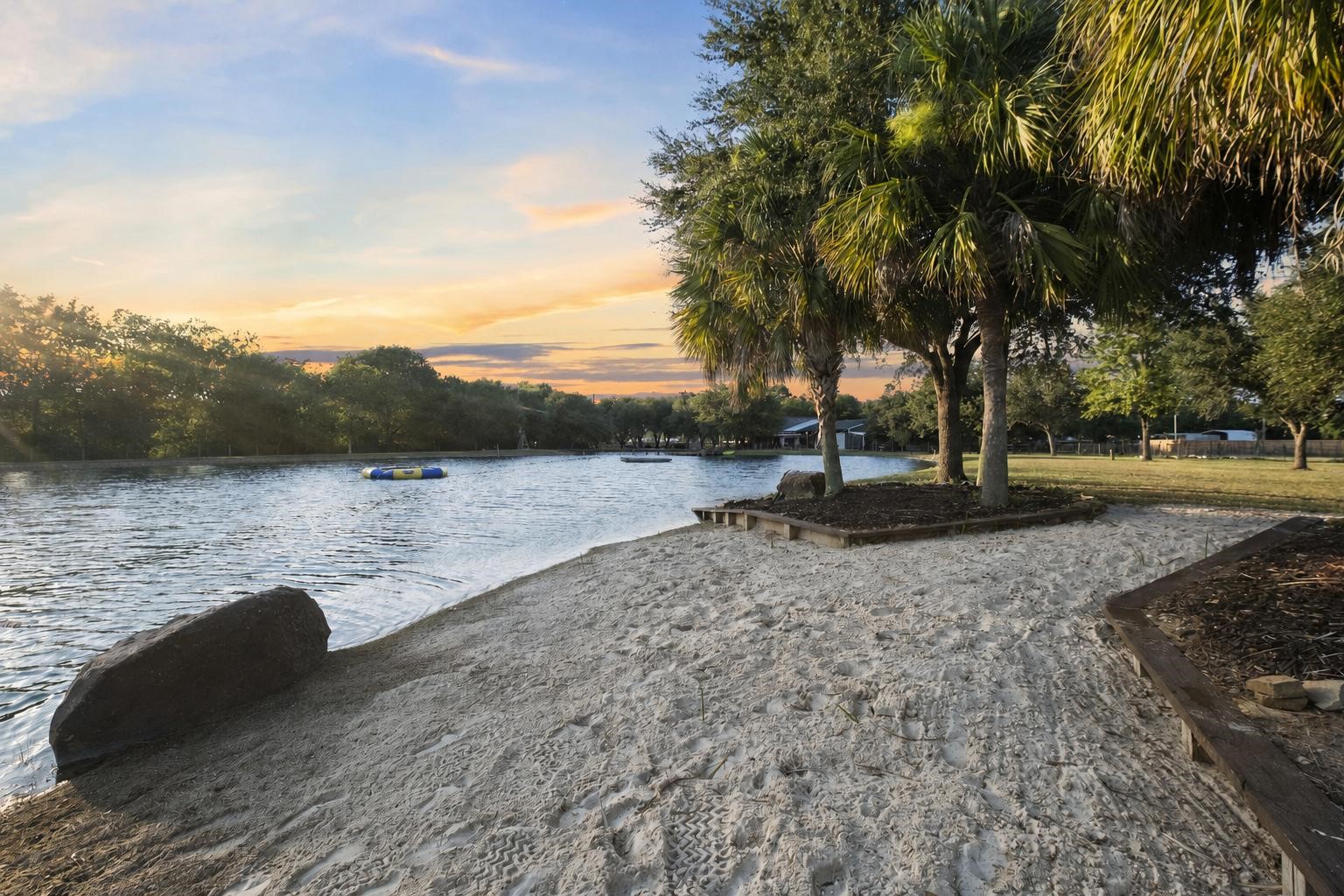 13319 Colony Road Property Photo 2
