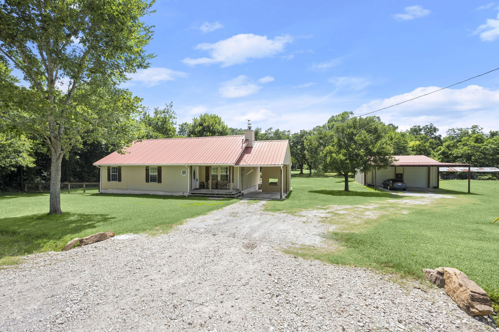 5298 Circle View Property Photo 2