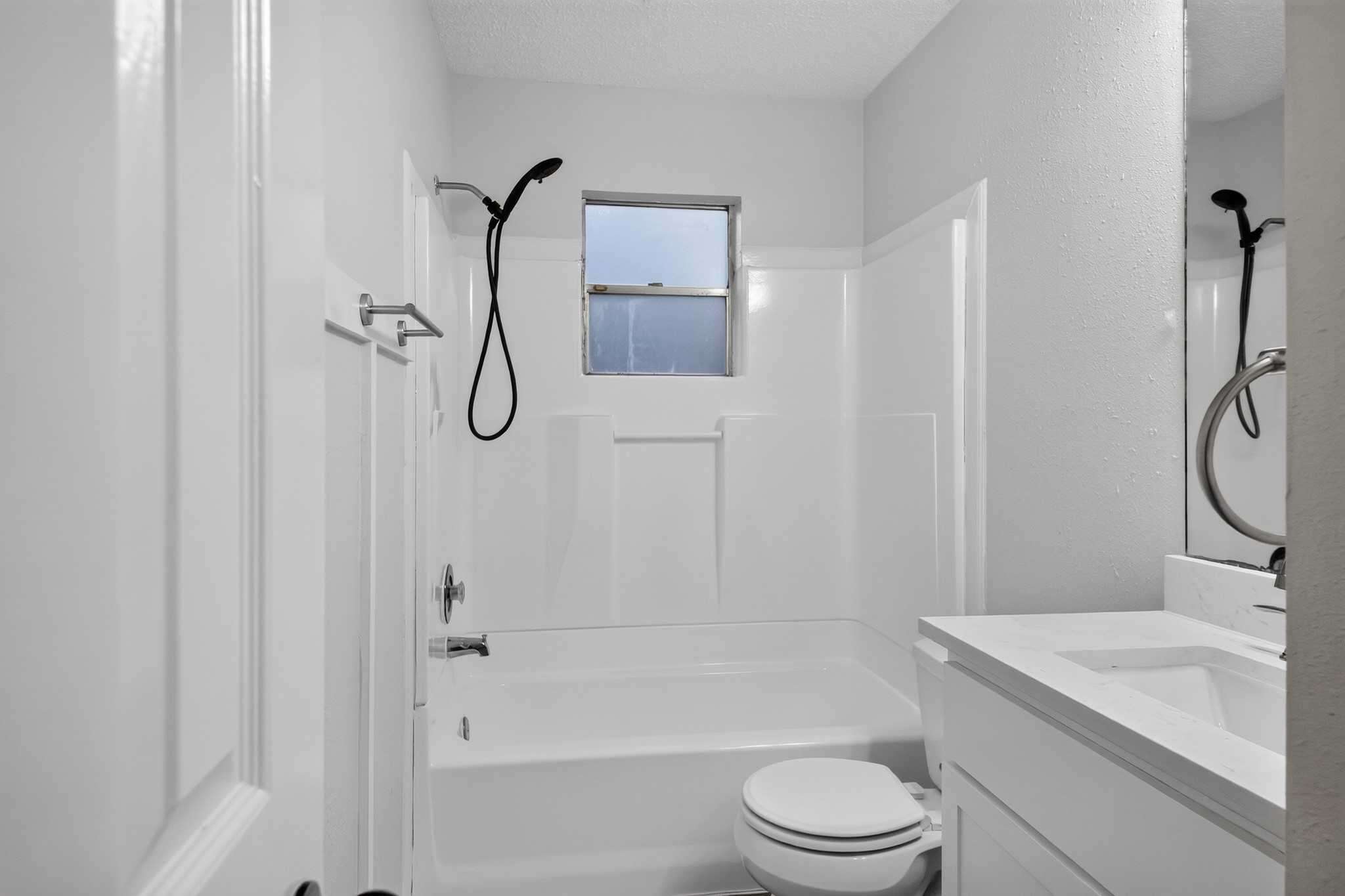 15410 Wildwood Lake Drive Property Photo 8
