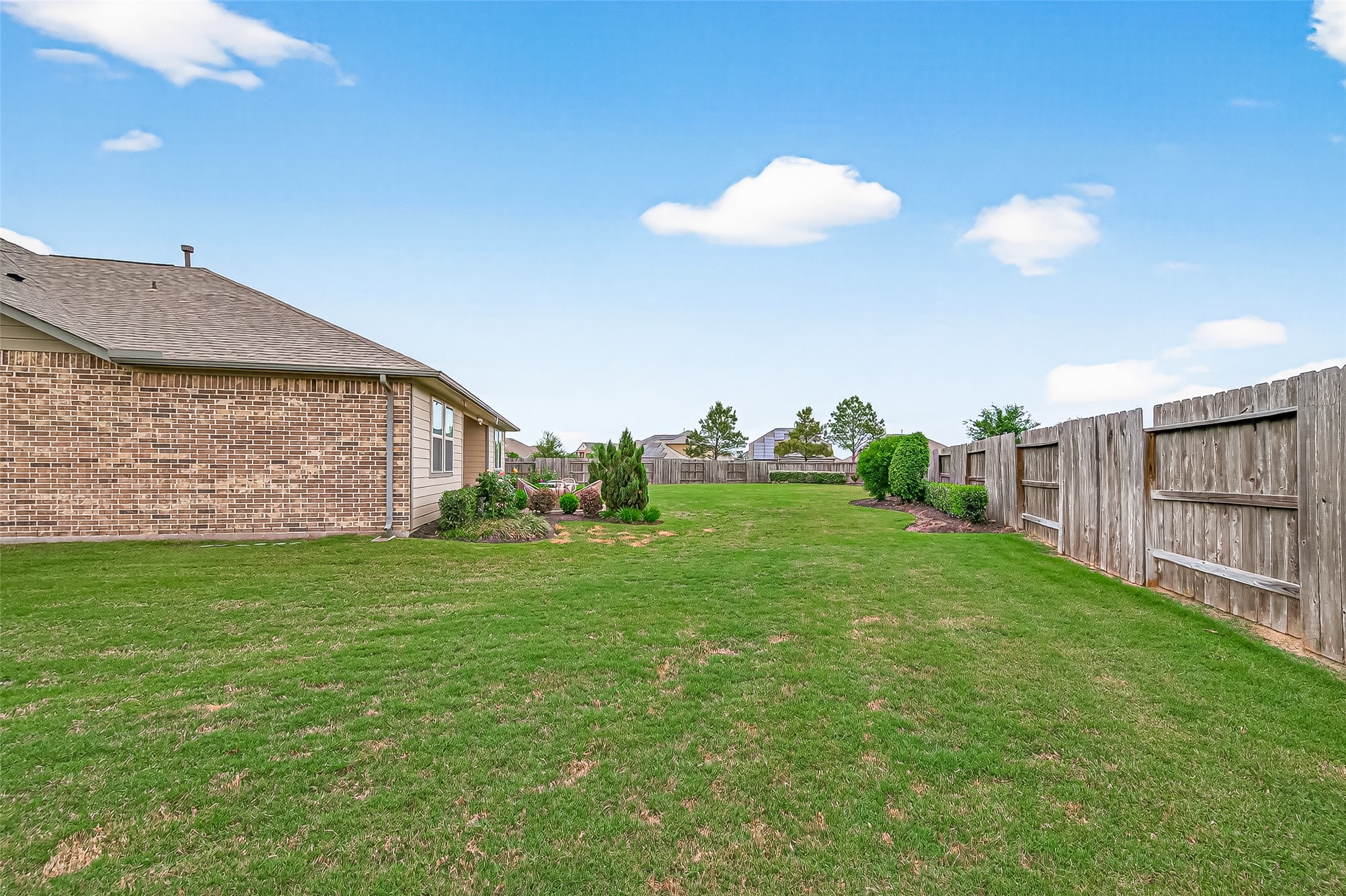 26102 Lazywaters Drive Property Photo 35