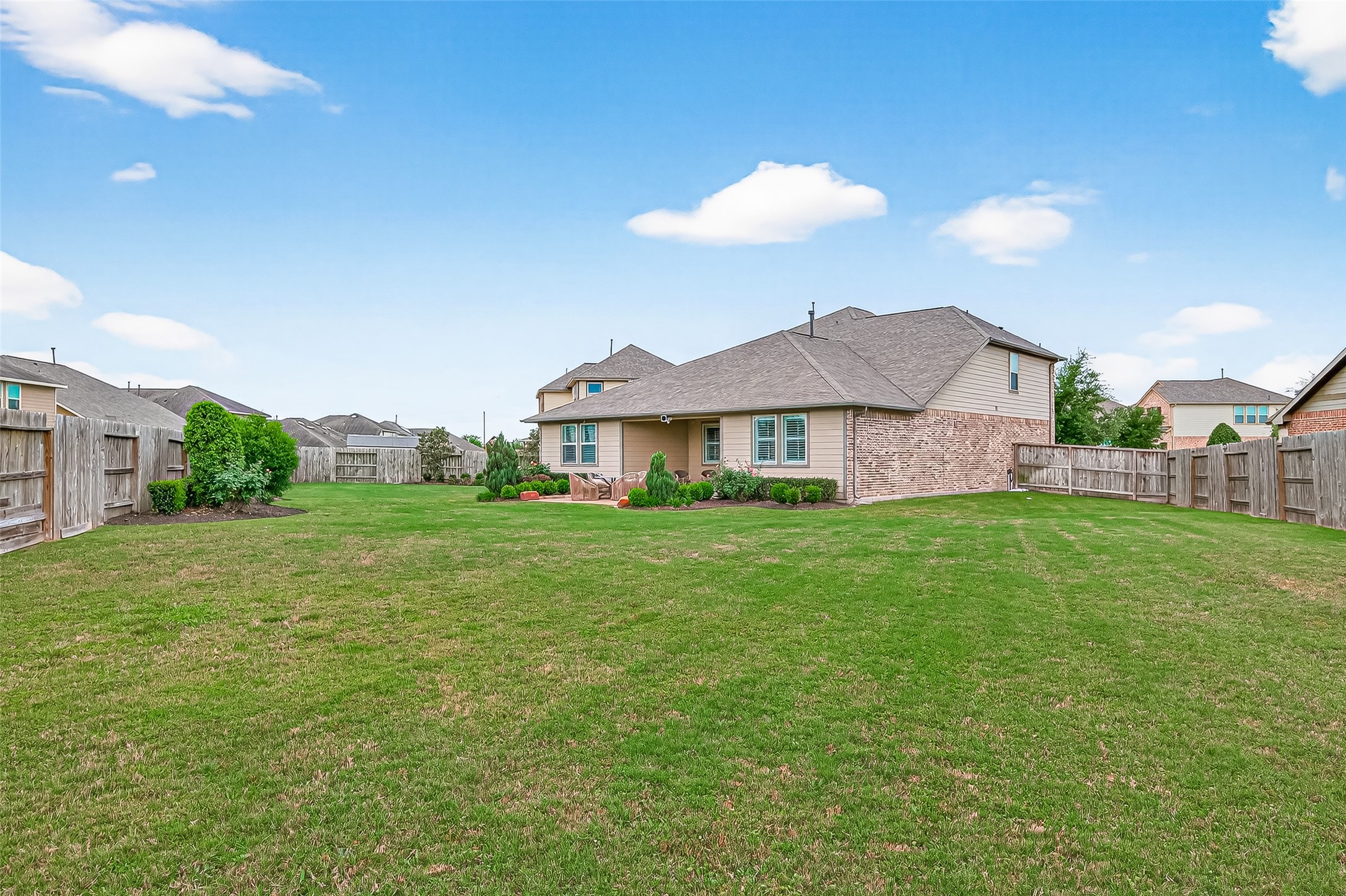 26102 Lazywaters Drive Property Photo 38