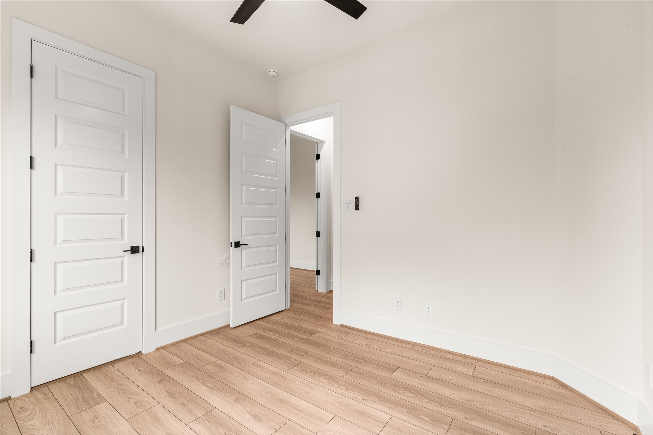 7117 Goforth Street Property Photo 25