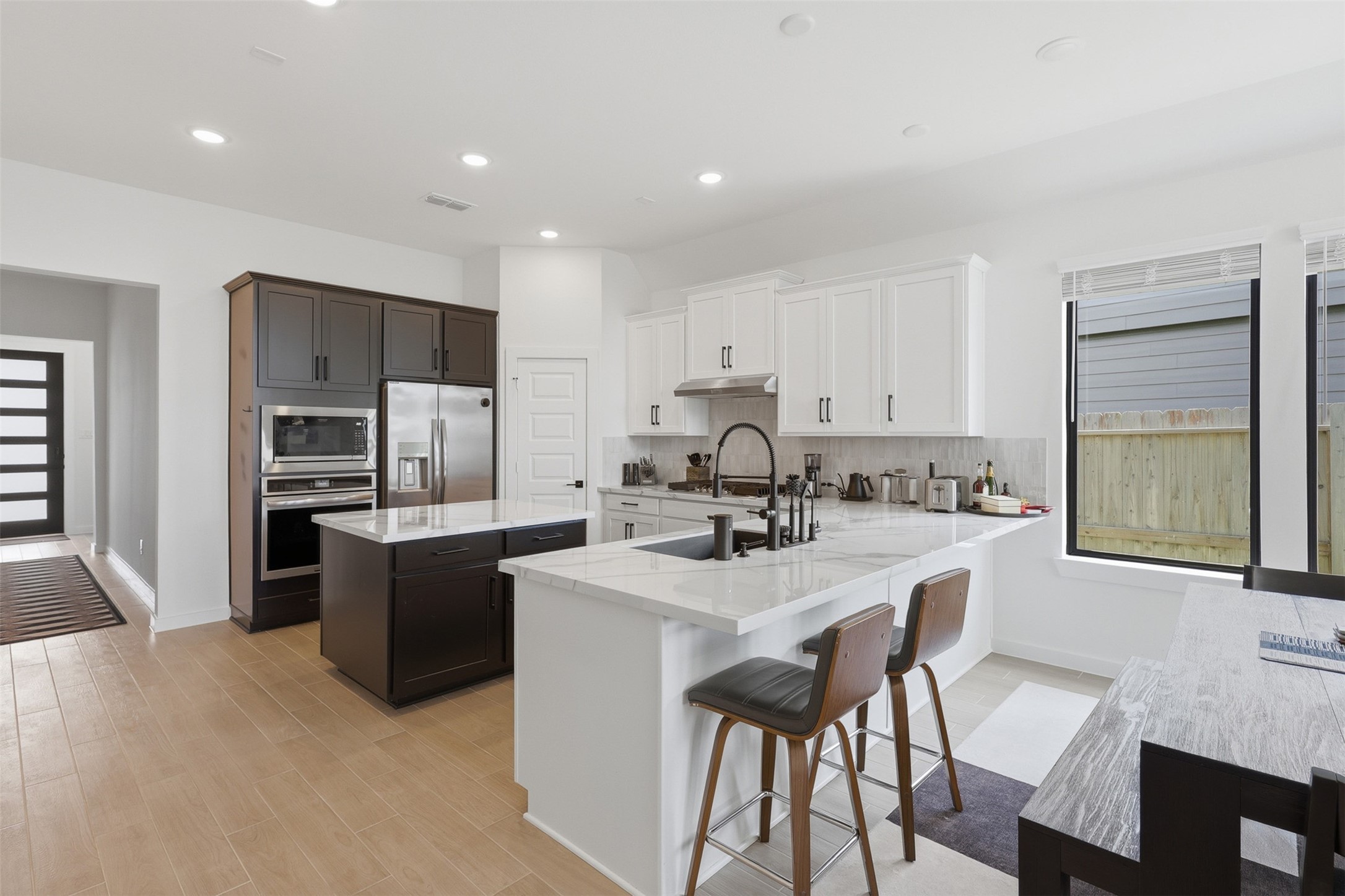 26506 Brilliant Beam Way Property Photo 6
