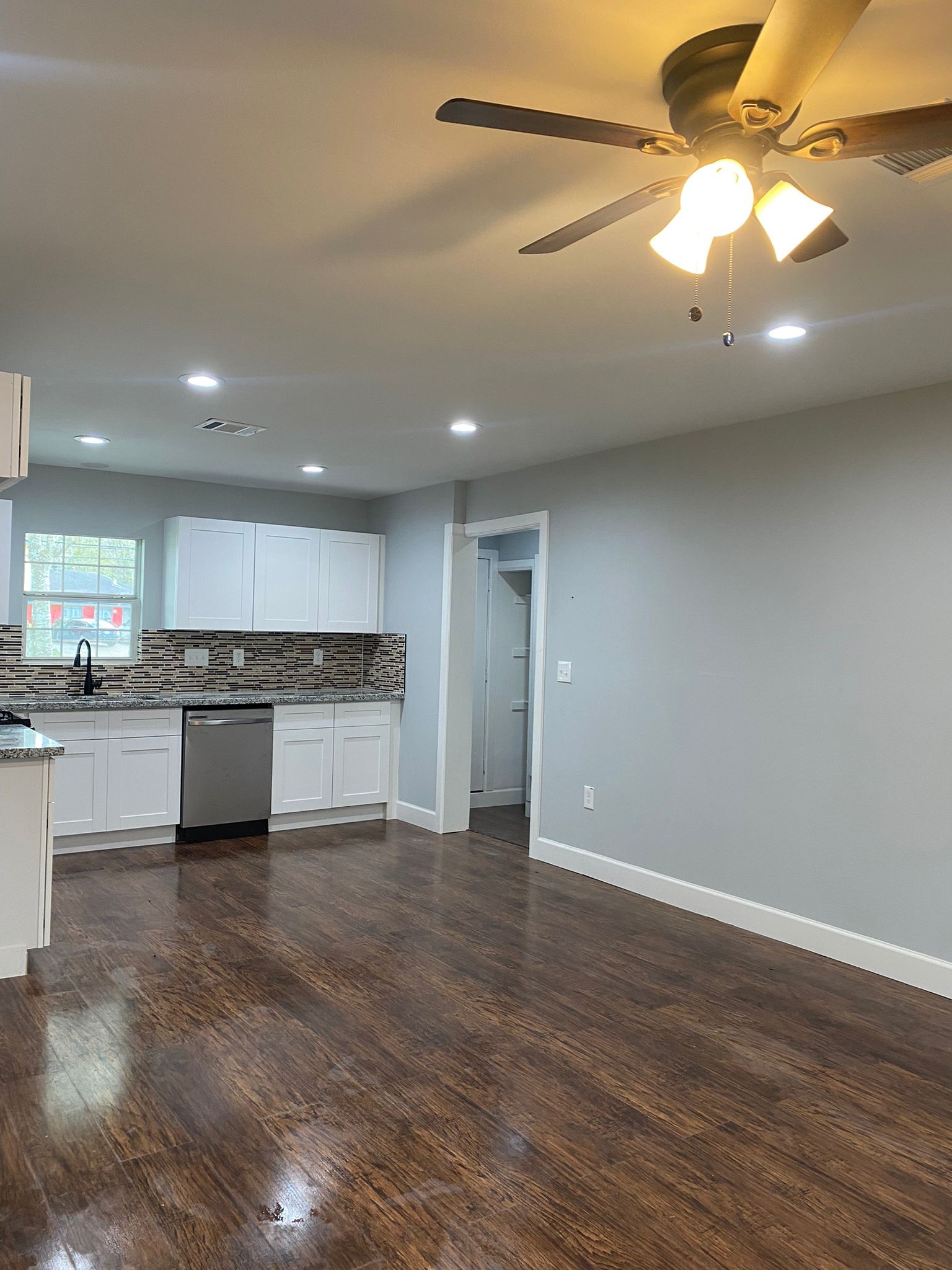 5502 Heron Drive Property Photo 7