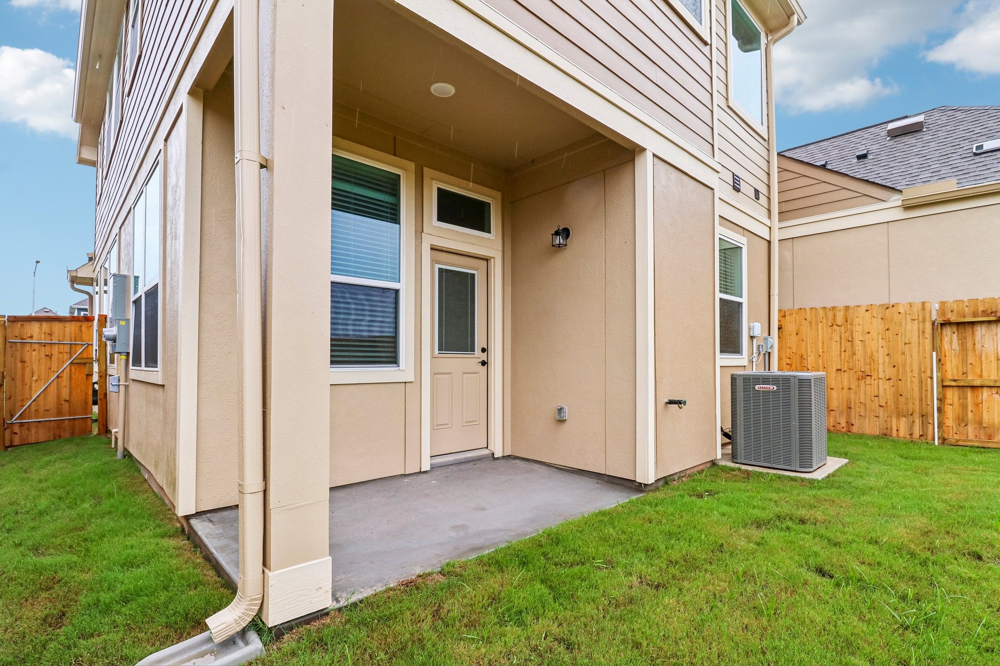 9446 Garden Gate Drive Property Photo 28