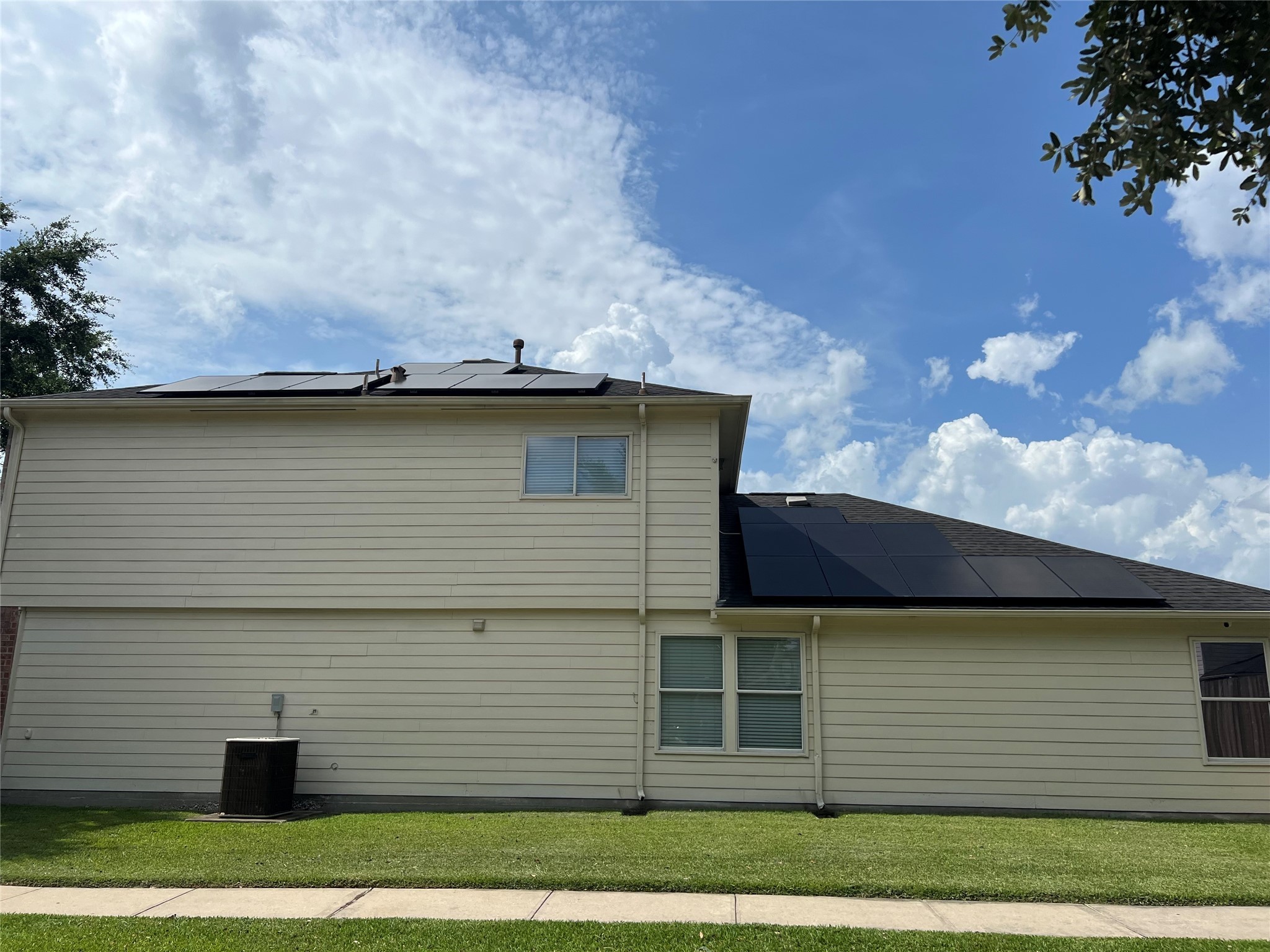 10415 Collin Park Property Photo 3