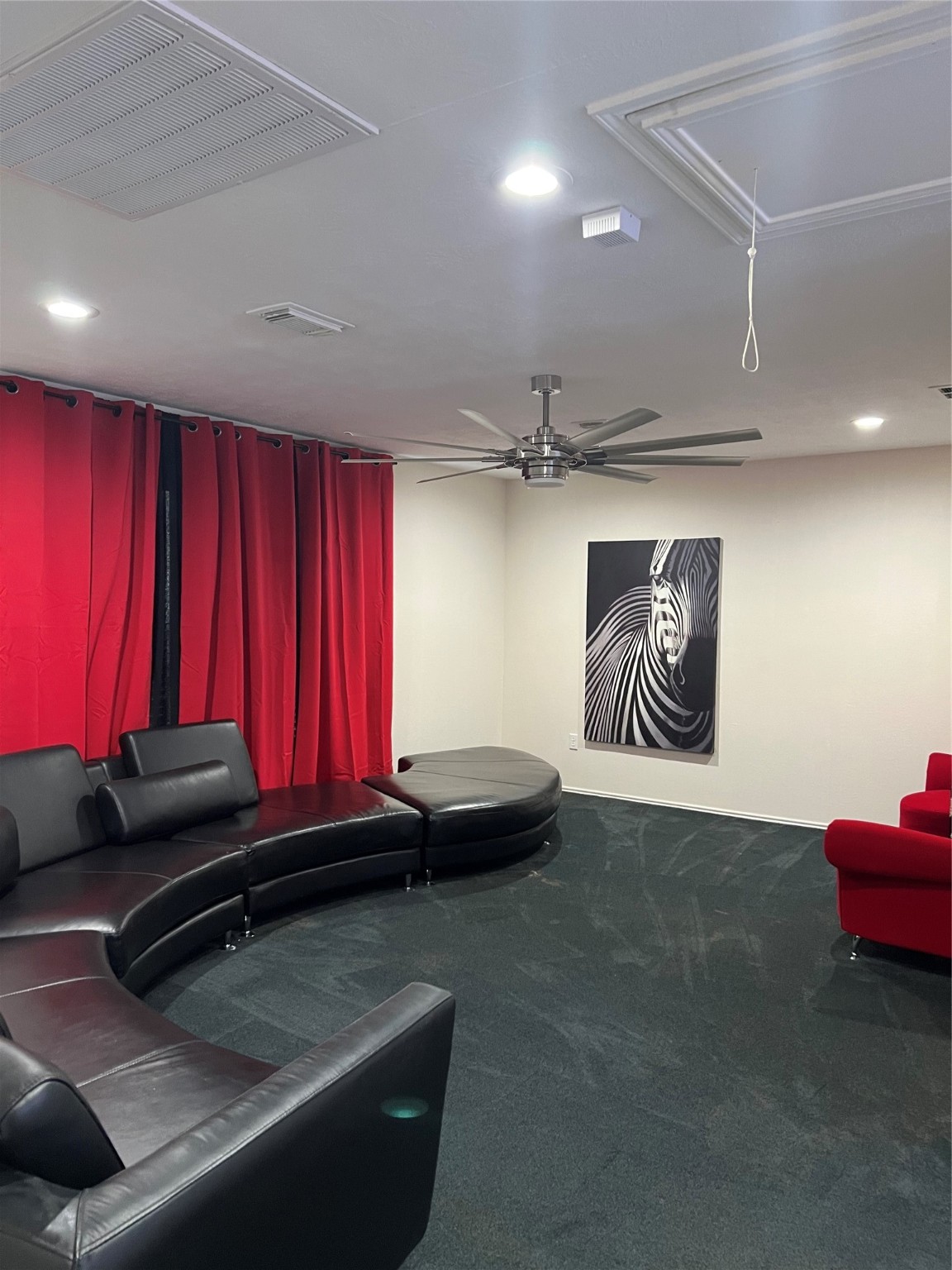 10415 Collin Park Property Photo 9