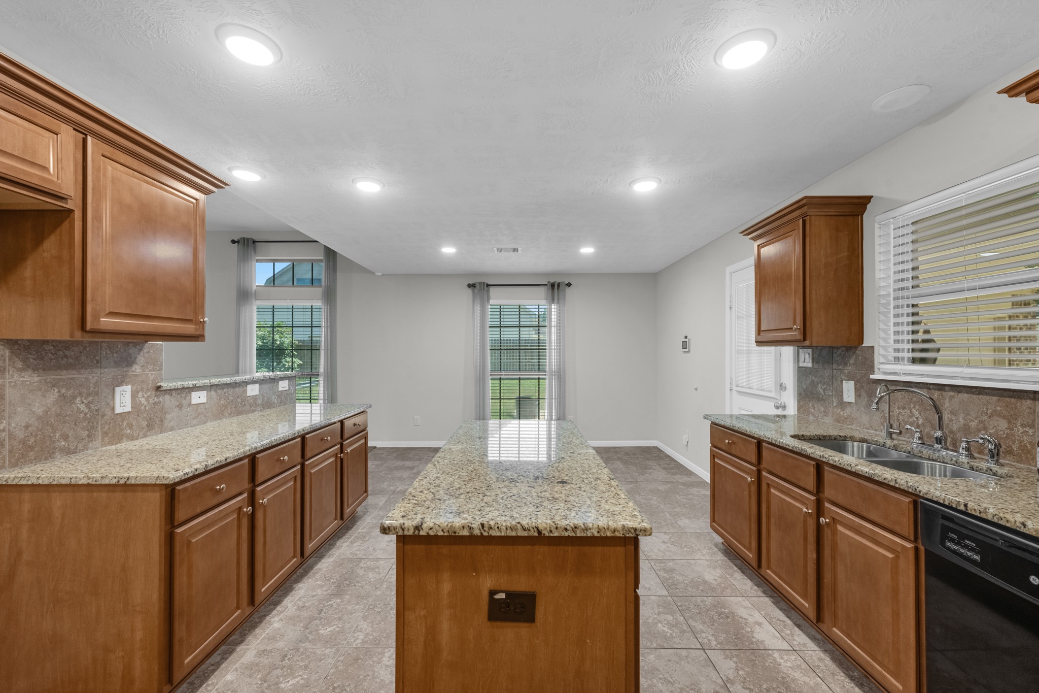 6830 Gonzales Point Property Photo 16