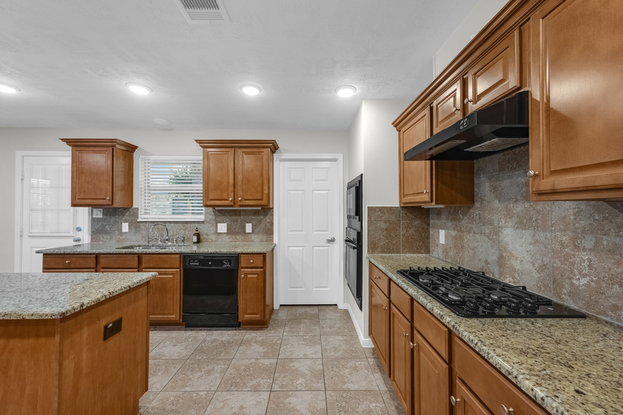 6830 Gonzales Point Property Photo 17
